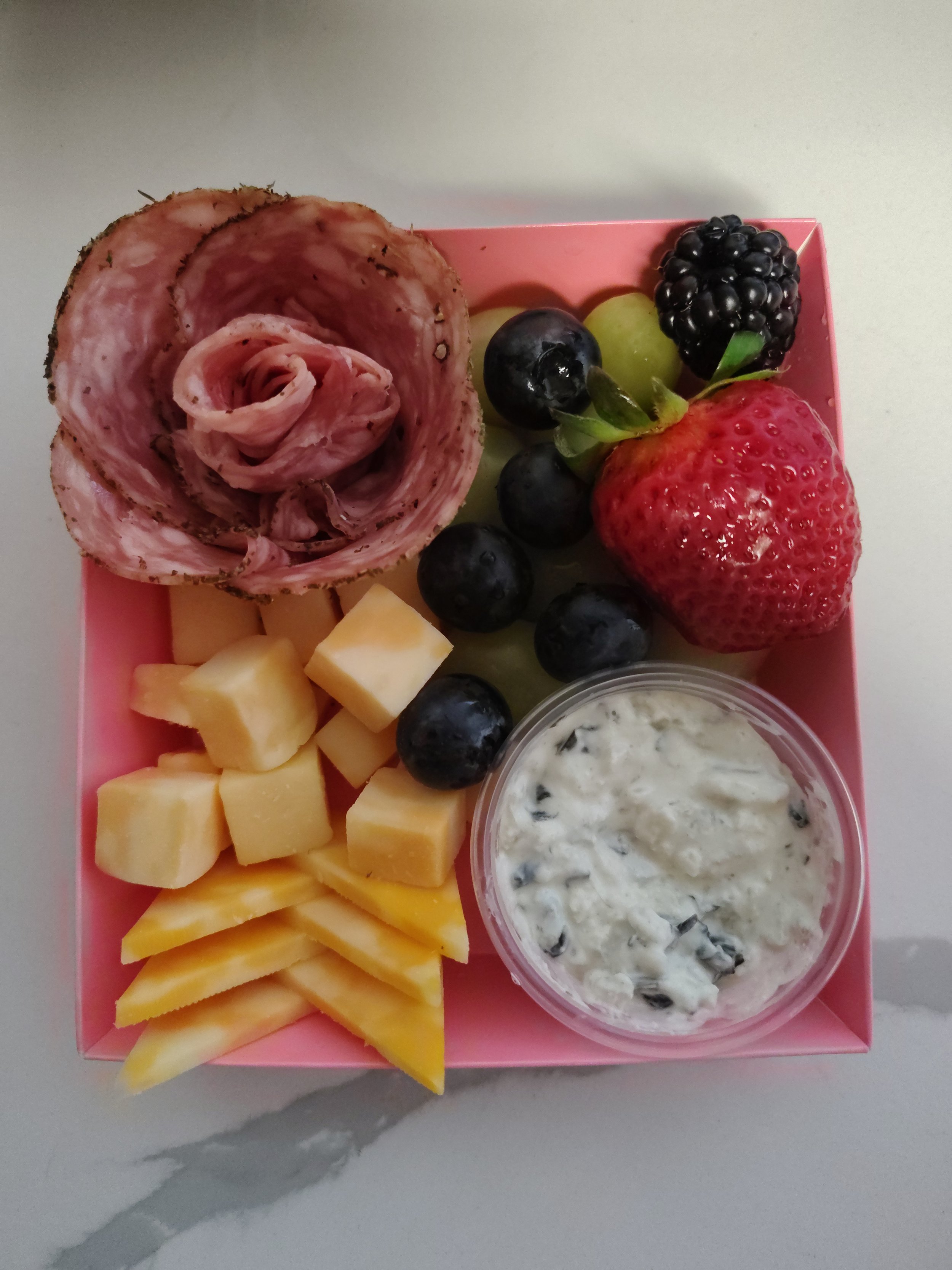 "The Mini Box" - Small in size, big on looks and flavor! Perfectly packaged as a treat for yourself or individually wrapped for each of your guests. 