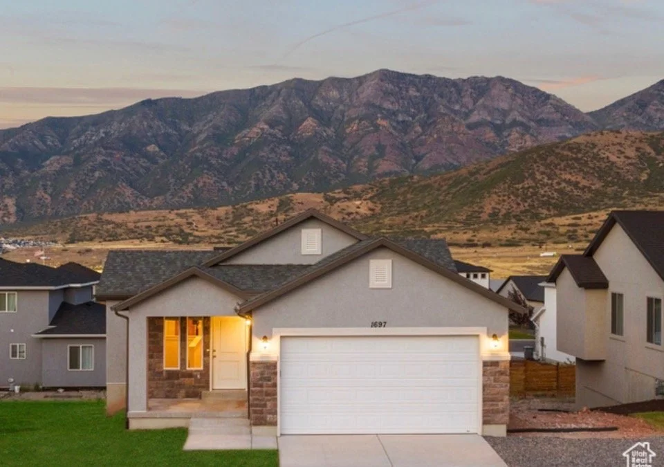 Mapleton Village, Mapleton $460,000+