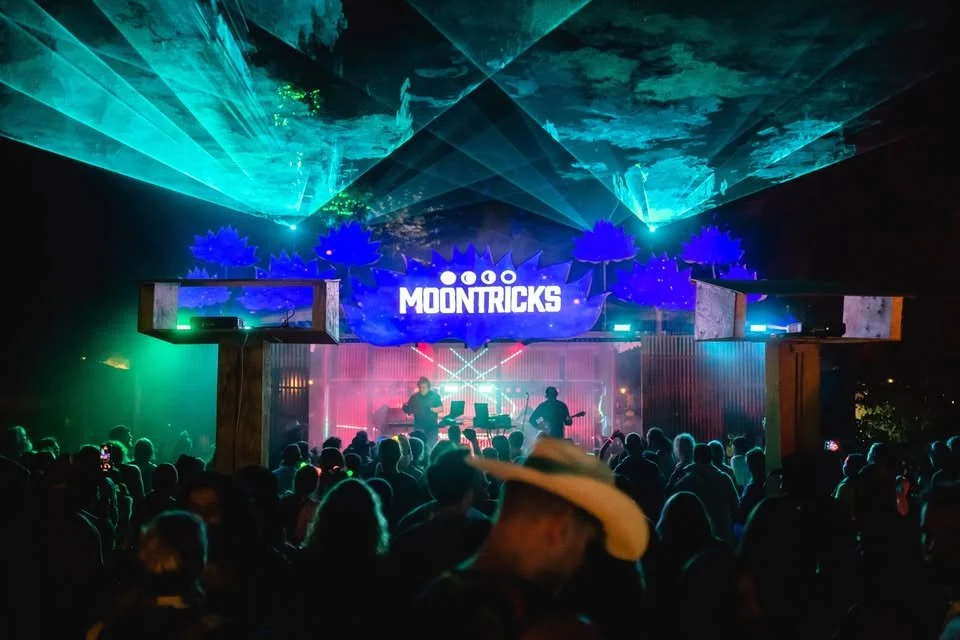 Multi-Day — Lights  &amp; Laser Package