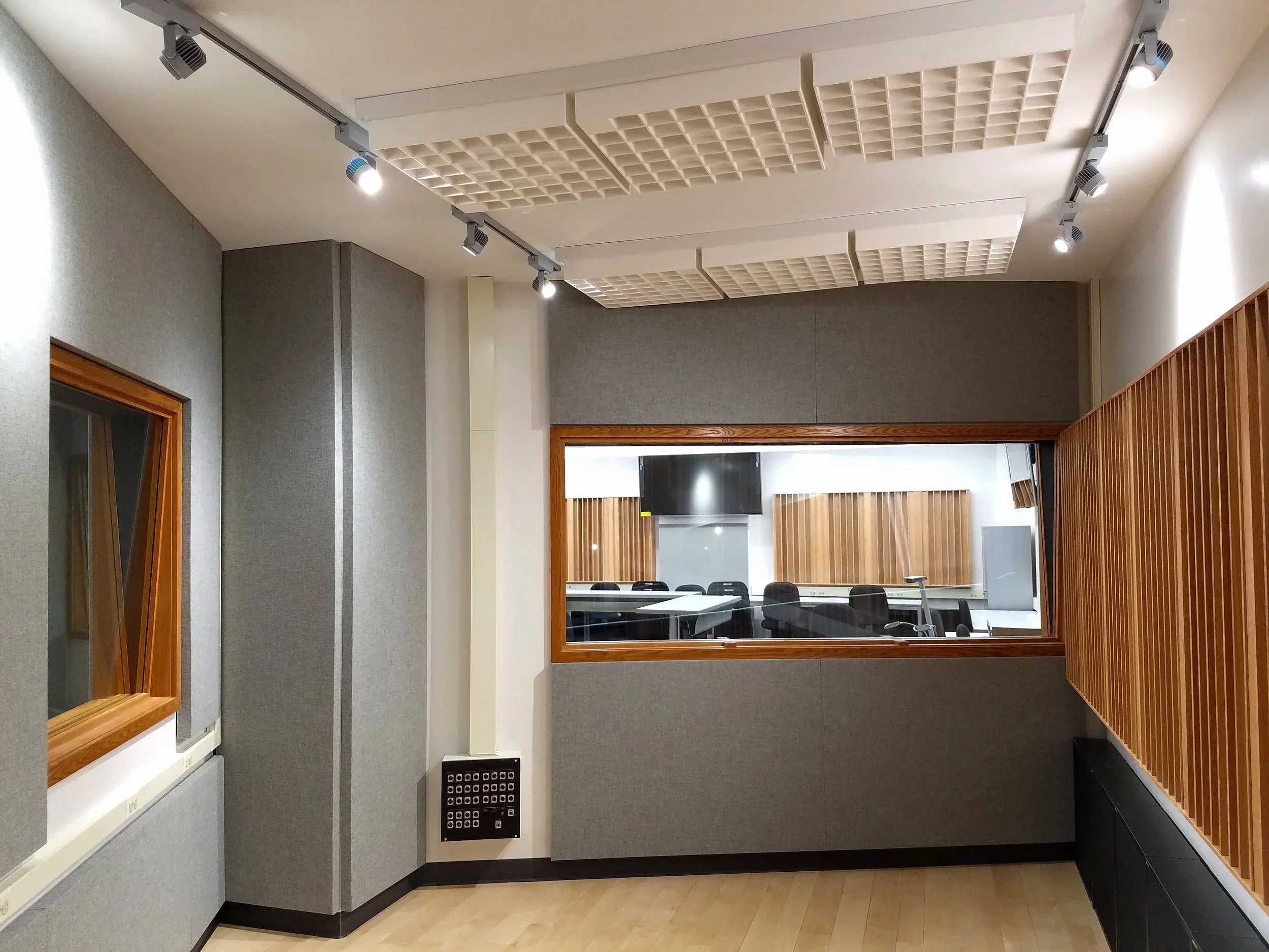 Milwaukee Area Technical College - Recording Studio 