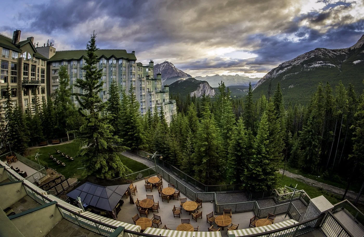 rimrock-resort-hotel.jpeg
