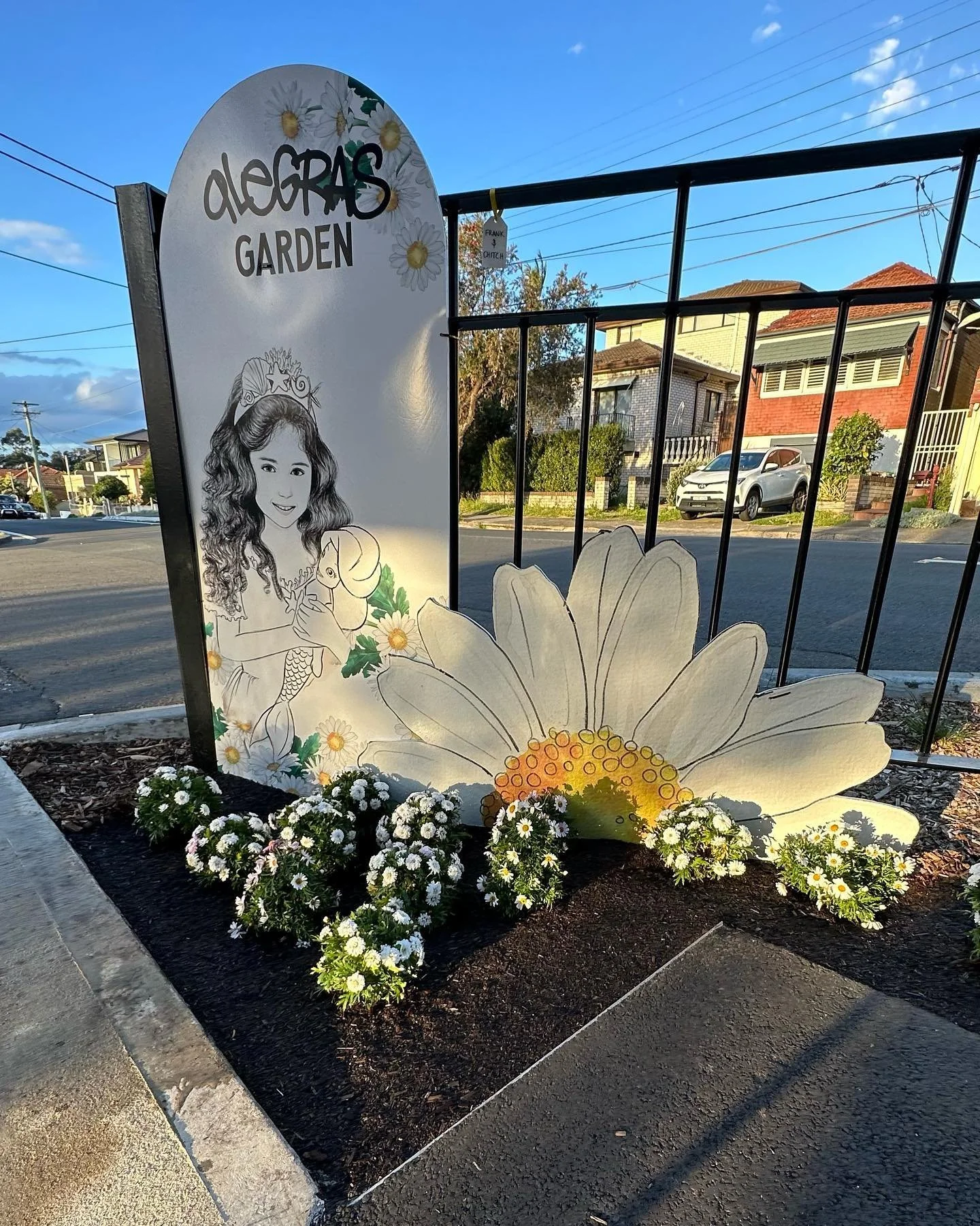 ALEGRAS GARDEN 💚&hellip; Thankyou to @frankandchitch for letting us build this wonderful garden. We hope you can all head down to check out ALEGRAS GARDEN and show your support. @littlelegsfoundation