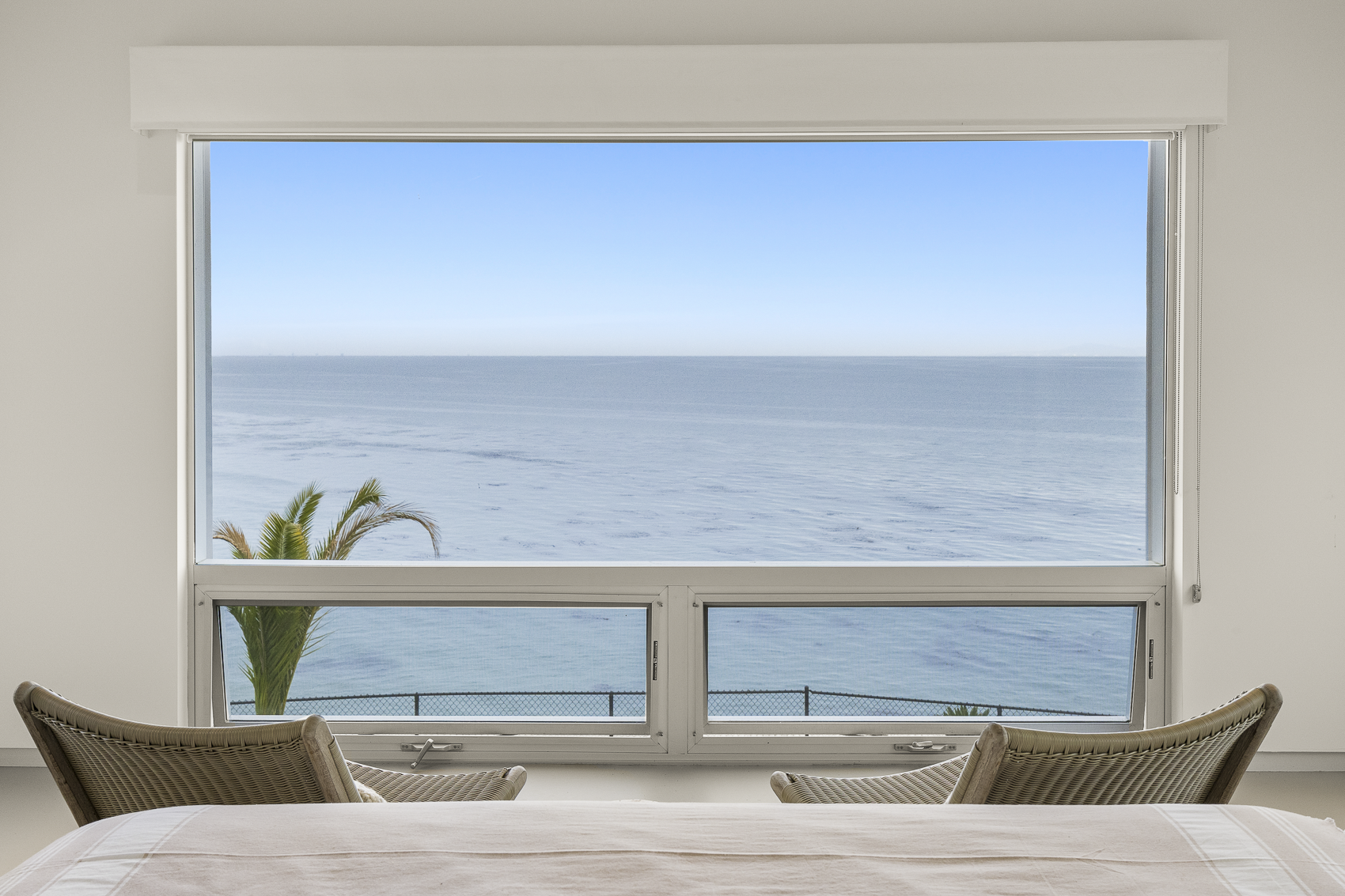 Shoreline Rental Web Photo-25.png