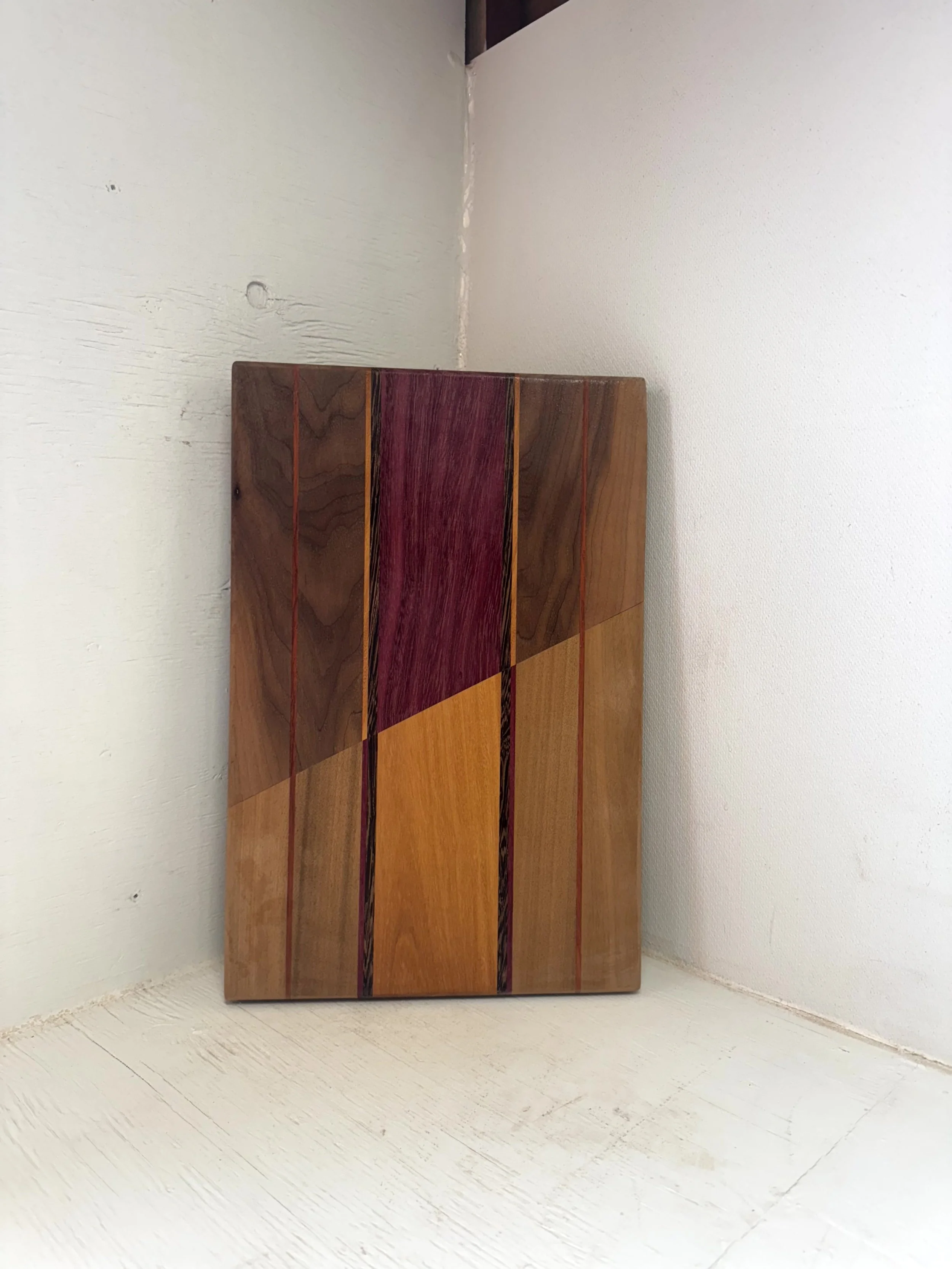 Edge Grain Serving Board — No. 06