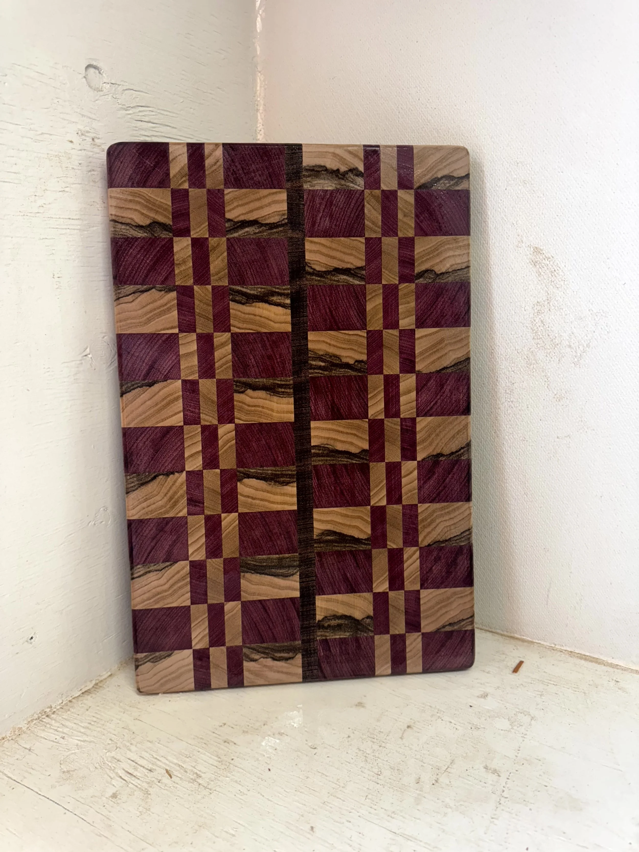 End Grain Cutting Board — No. 19