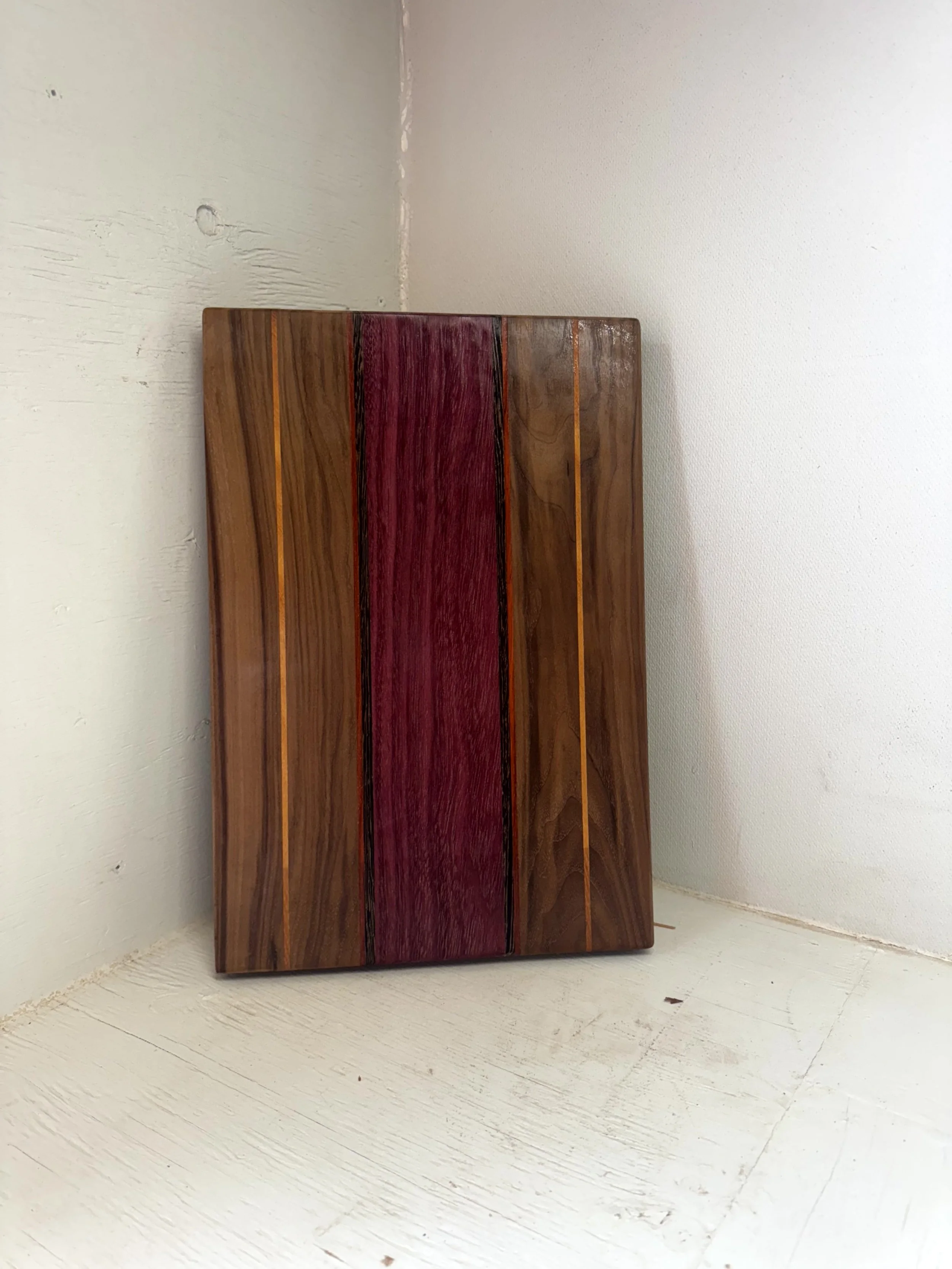 Edge Grain Serving Board — No. 07