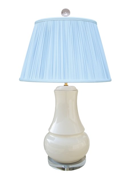 solid lamp 1.jpg