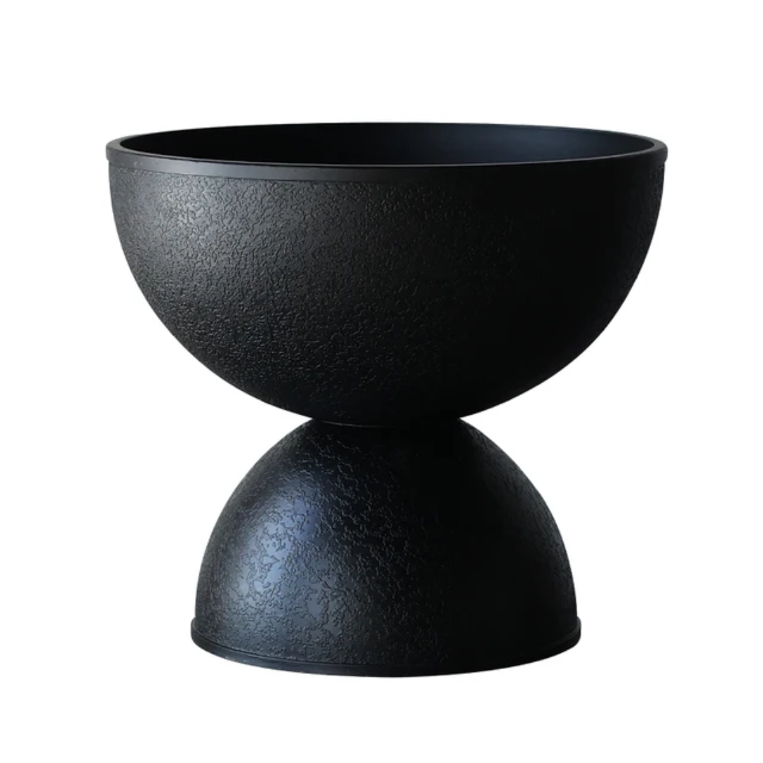 Dome Pedestal Pot