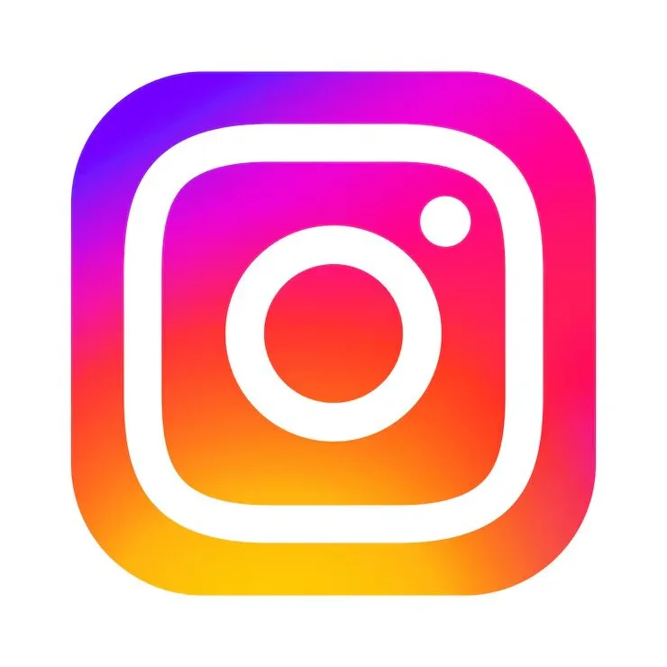 Instagram logo with a multicolor gradient background