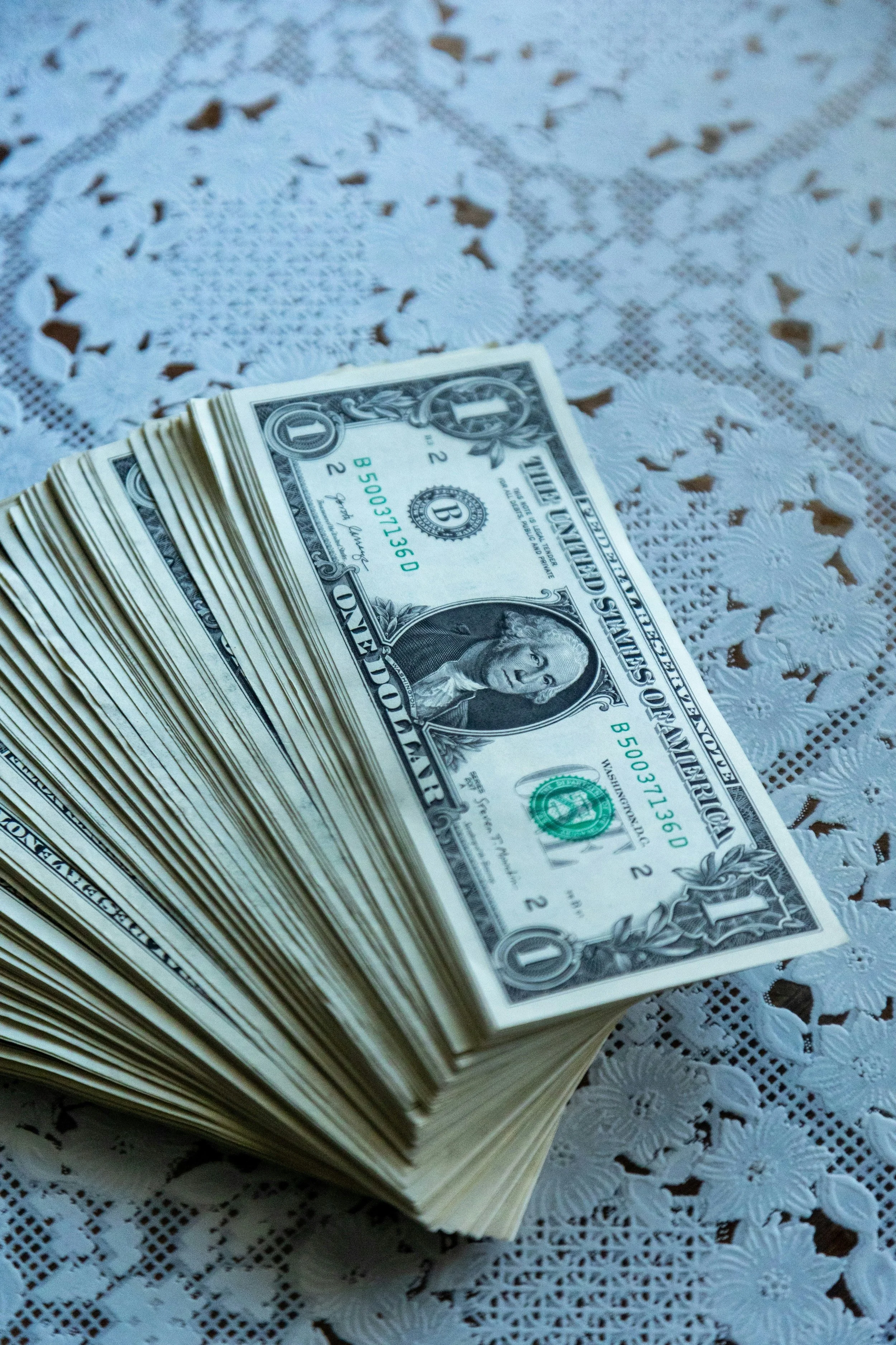 Is a Custom Wedding Magazine Worth the Cost?