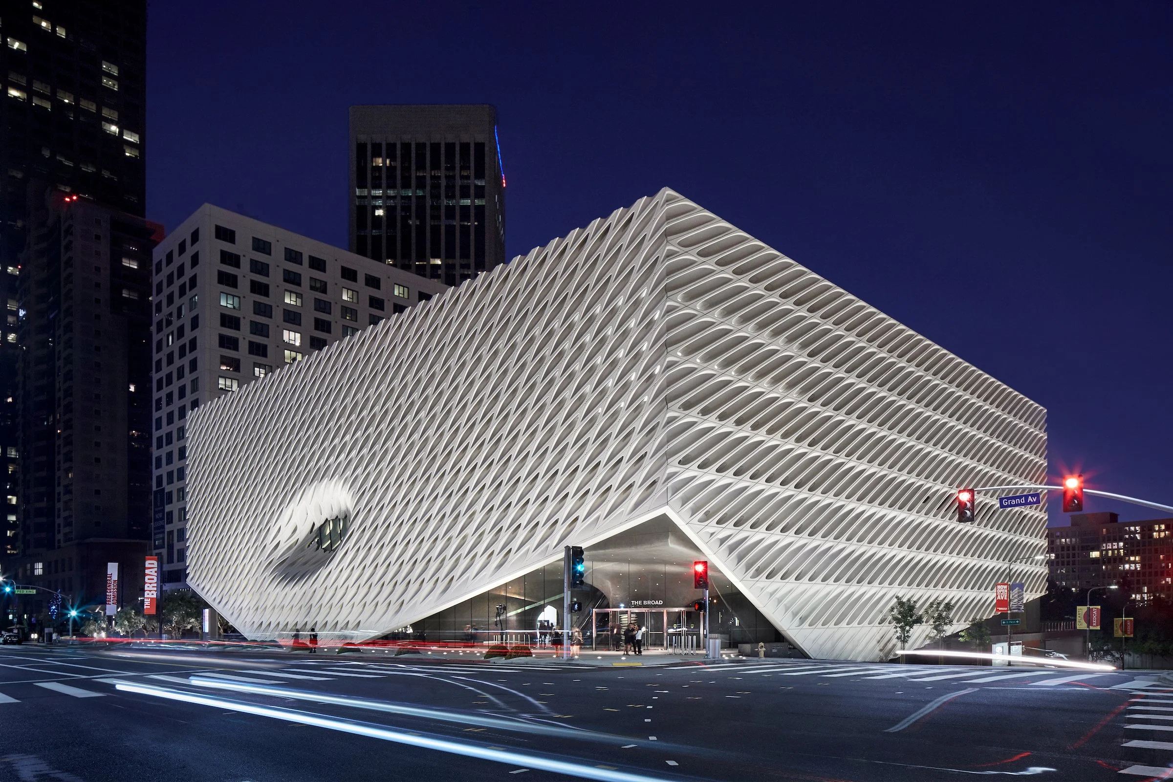 The Broad Museum | Night Shot feat. Uplights