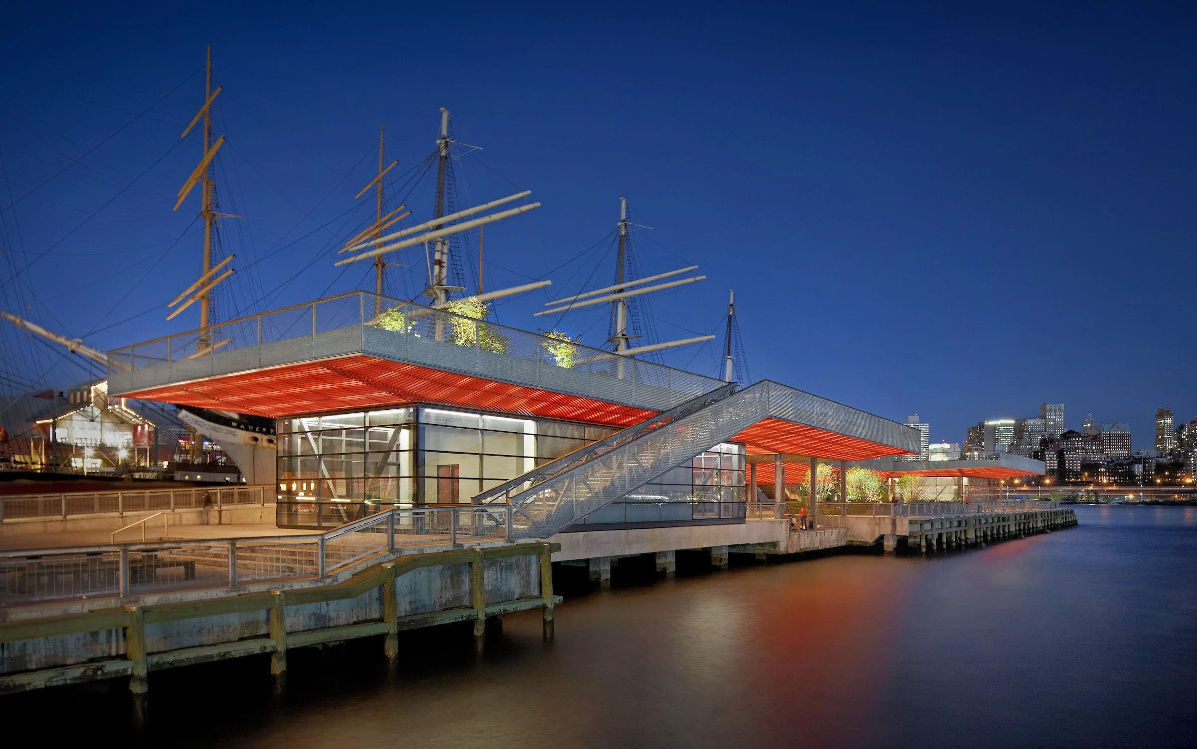 pier 15 manhattan at dusk.jpg