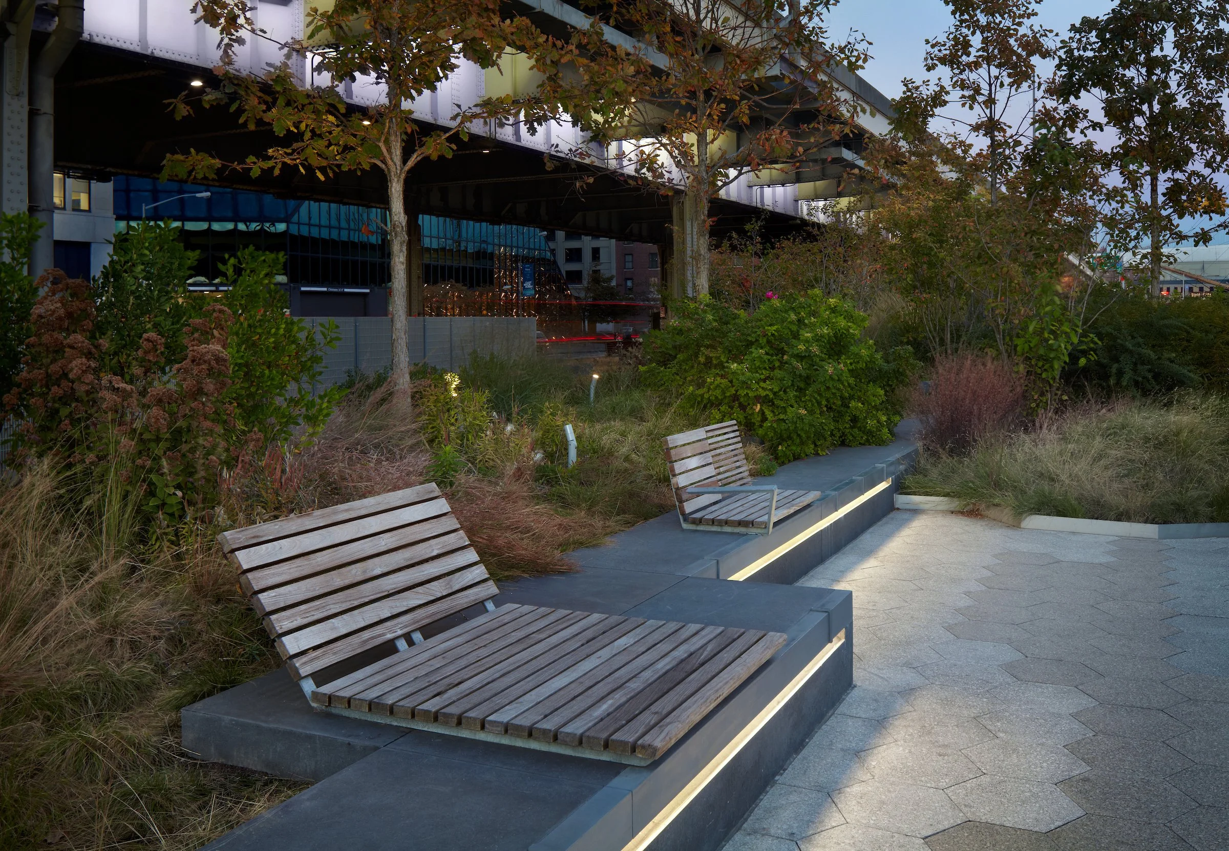 pier 15 manhattan esplanade 2.jpg