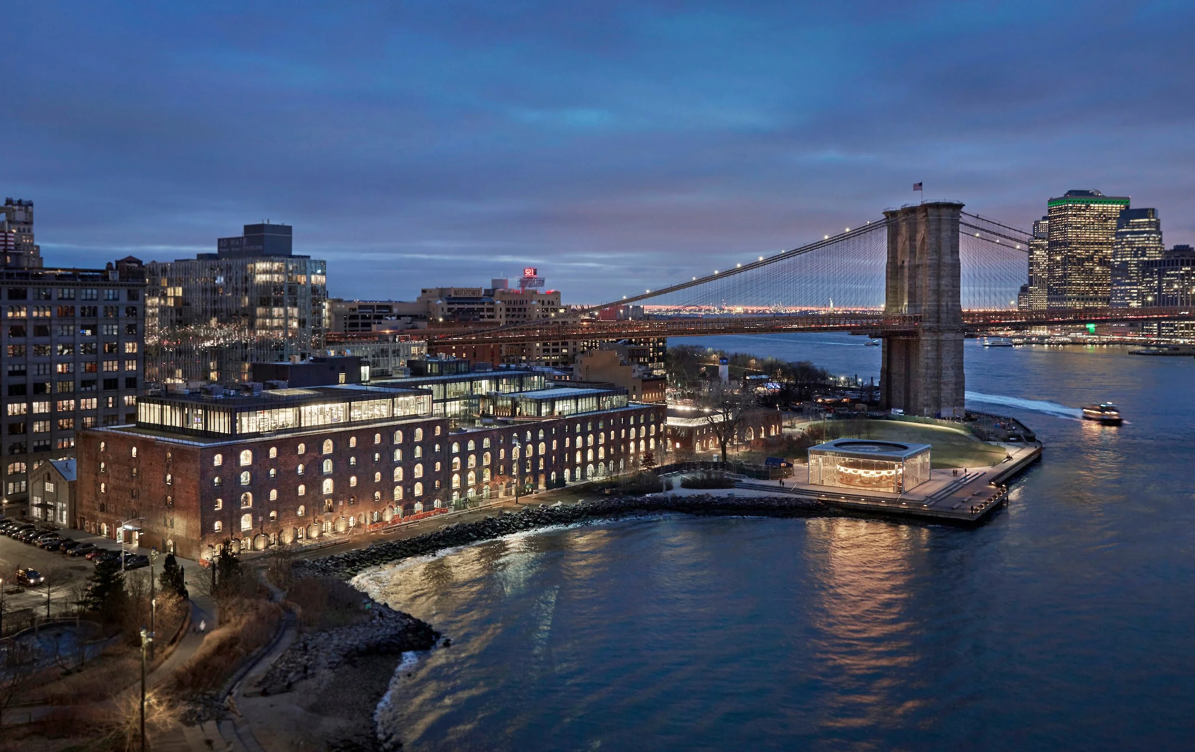 72andSunny Exterior   |   Dumbo, NYC