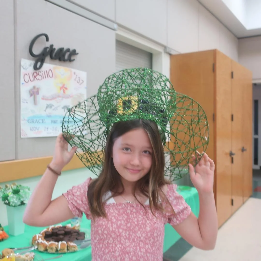 Graceway Cafe was festive for Sunday, March 15, with some wearin' o' the green. But remember cafe patrons this important advice from St. Patrick: "Never trust a dog to watch your food."
#portorangechurch #daytonaareachurch #episcopalchurch