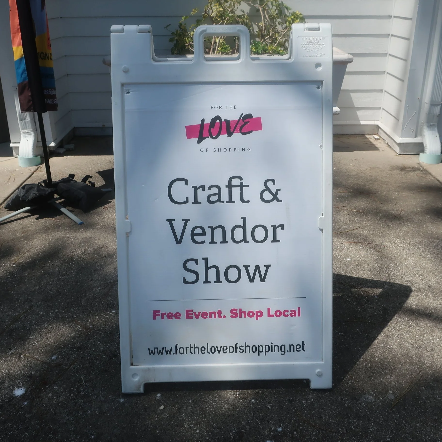 The Spring Craft and Vendor Show was a popular sport Saturday, April 18, and the Episcopal Church Women's Bake Sale did well! On behalf of the ECW, thanks to all the volunteers who helped make the event possible and to Grace for opening its campus fo