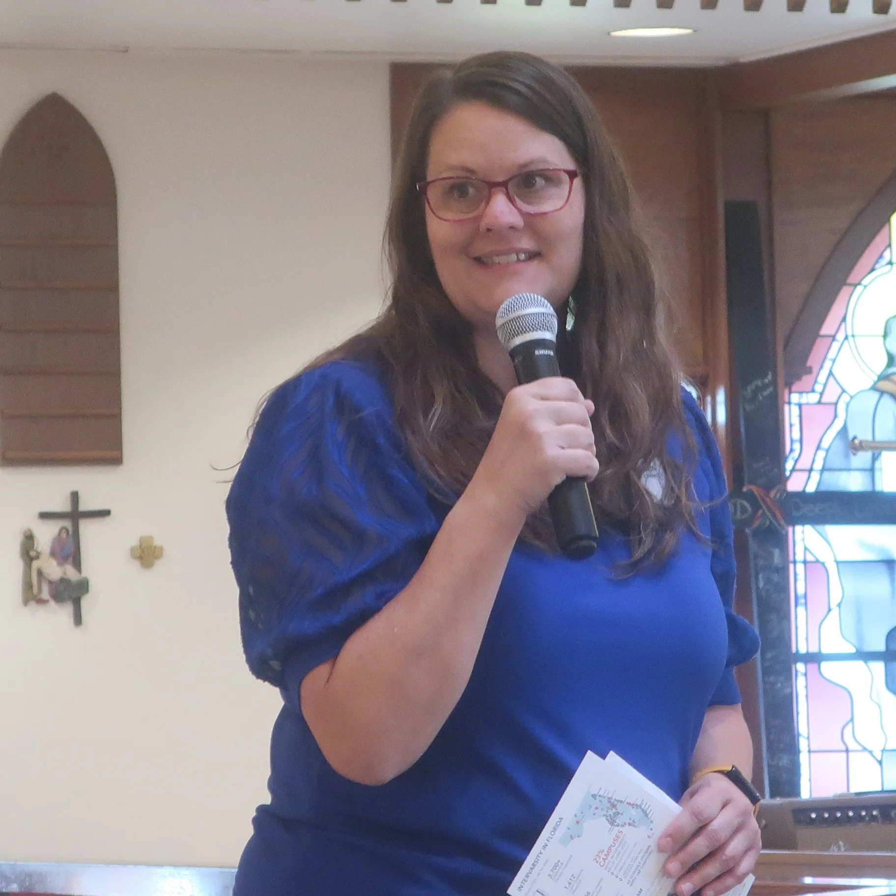 Kim Koi, Florida Regional Director, talked to the Sunday congregations about the InterVarsity program on Florida college campuses, including those in Volusia County. The non-denominational program provides a Christian community, Bible study, evangeli