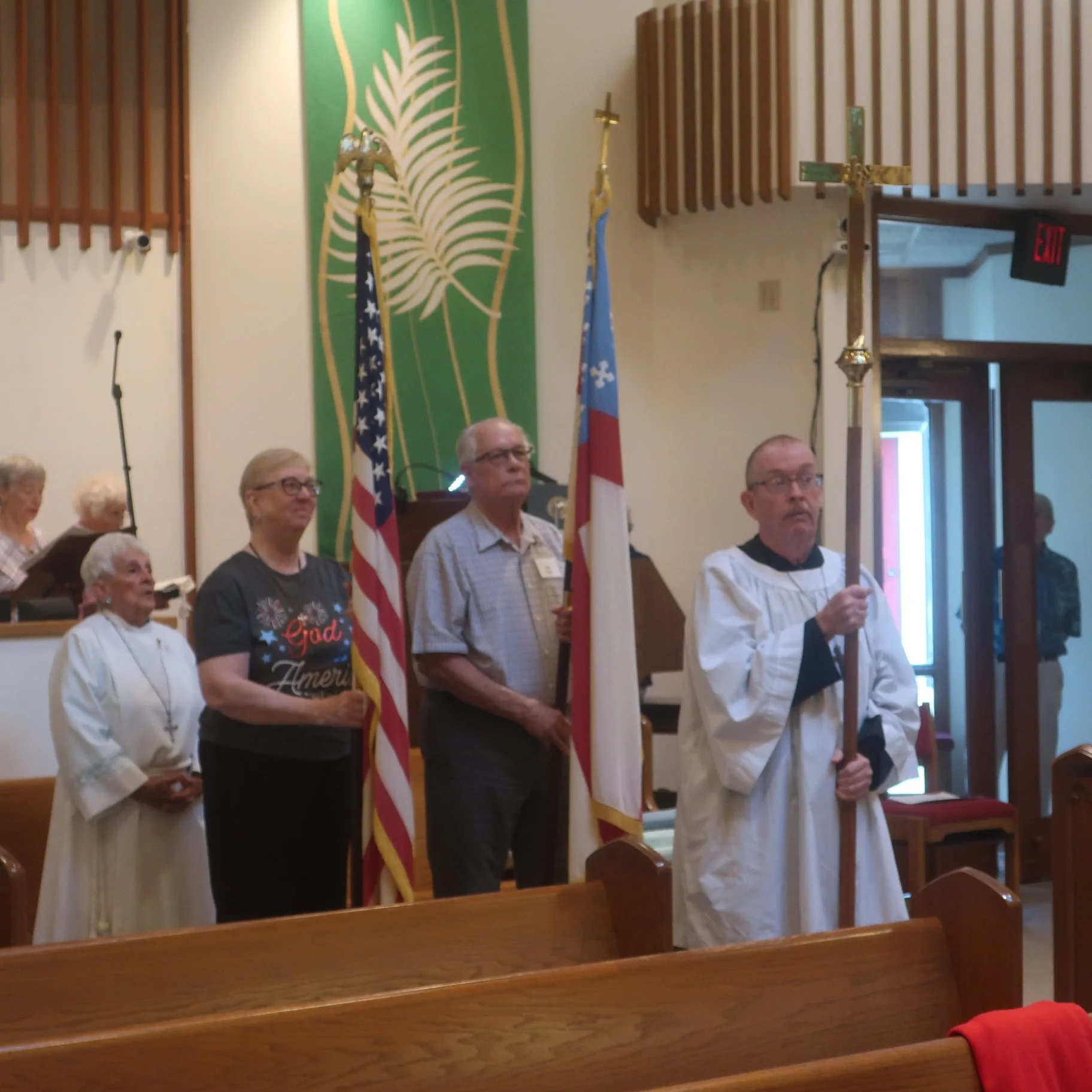 It was a patriotic service at Grace Episcopal Church on Sunday, July 5, with music, decorations and a presentation of flags.

#portorangechurch #daytonaareachurch #episcopalchurch #gracechurch