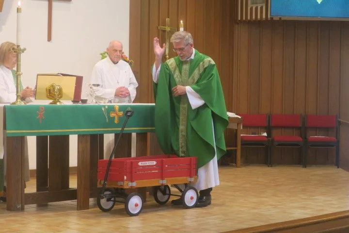 The Outreach Committee has announced the Baby Bottle Fundraiser, led by Cyndi Hoekstra, raised $2,442 for the Resources for Women center, which was up nearly $700 for the second year in a row. Fr. Gary blessed the bottles earlier this year. The commi