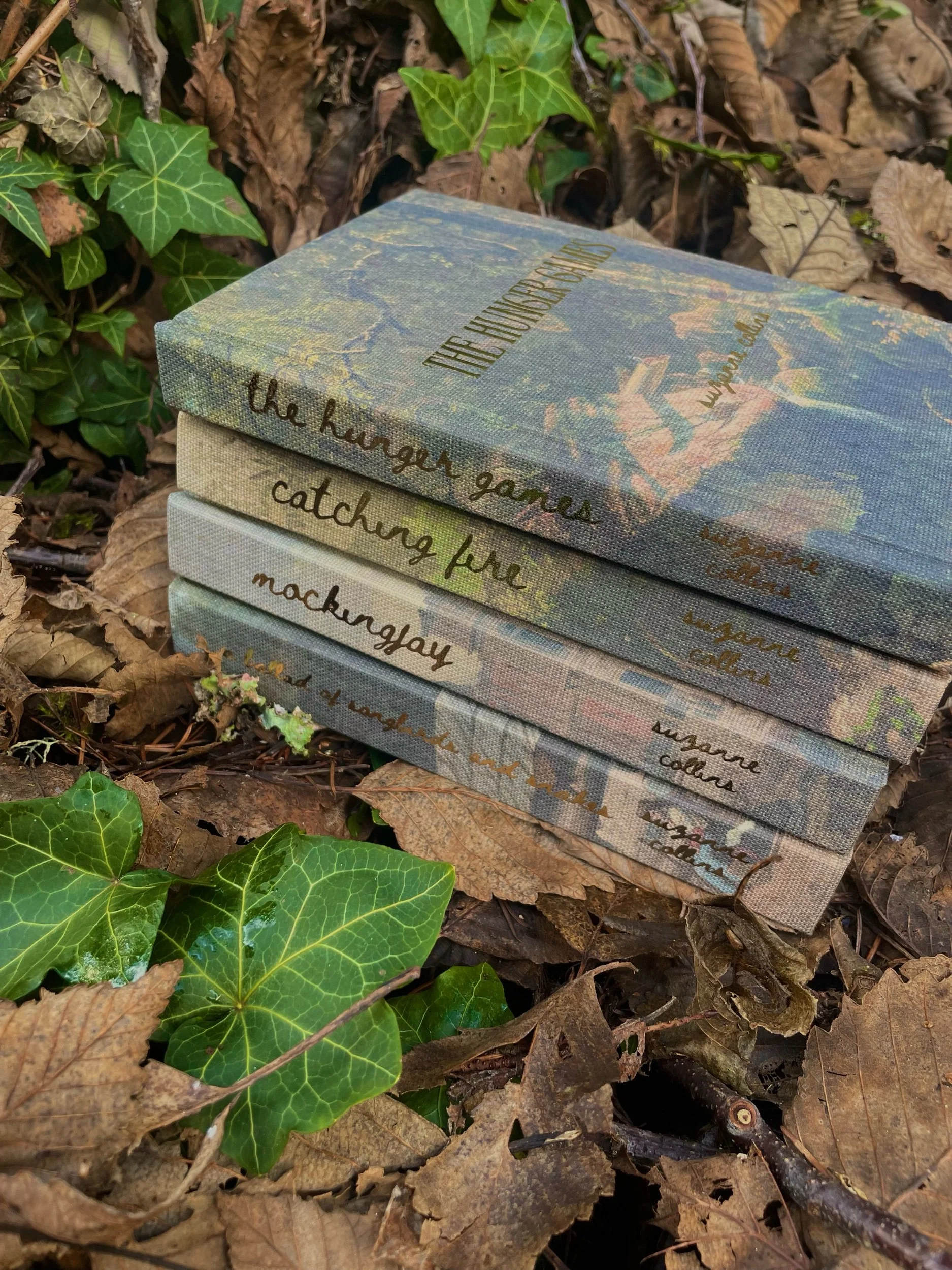 The Hunger Games Series 1-4