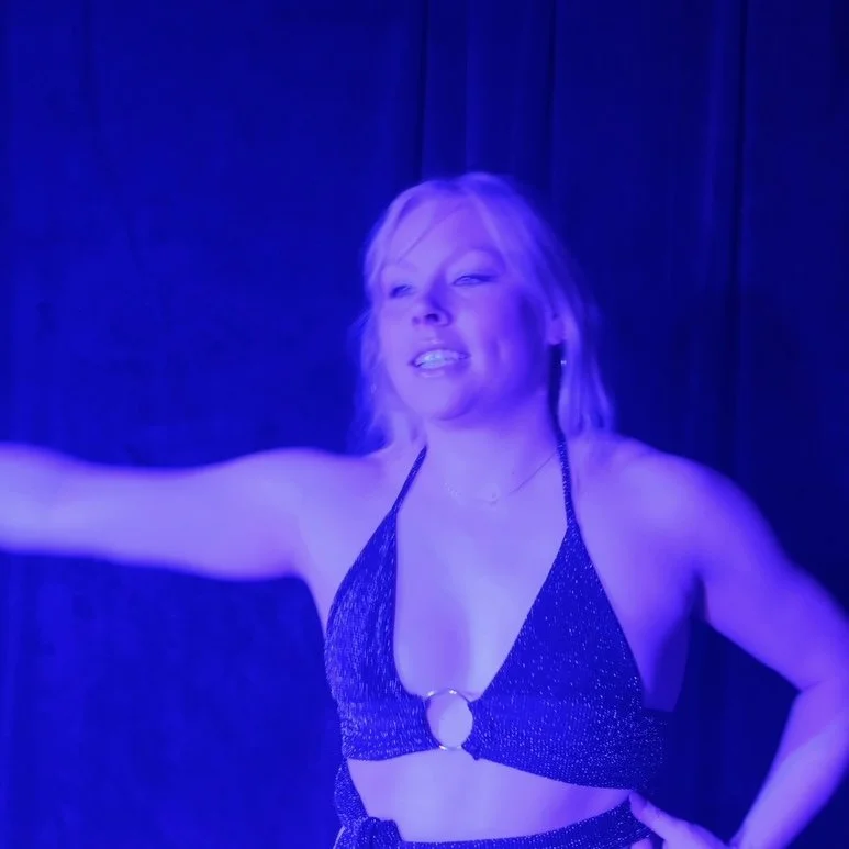 Isabella Gilbert Artist PUMP  .jpg