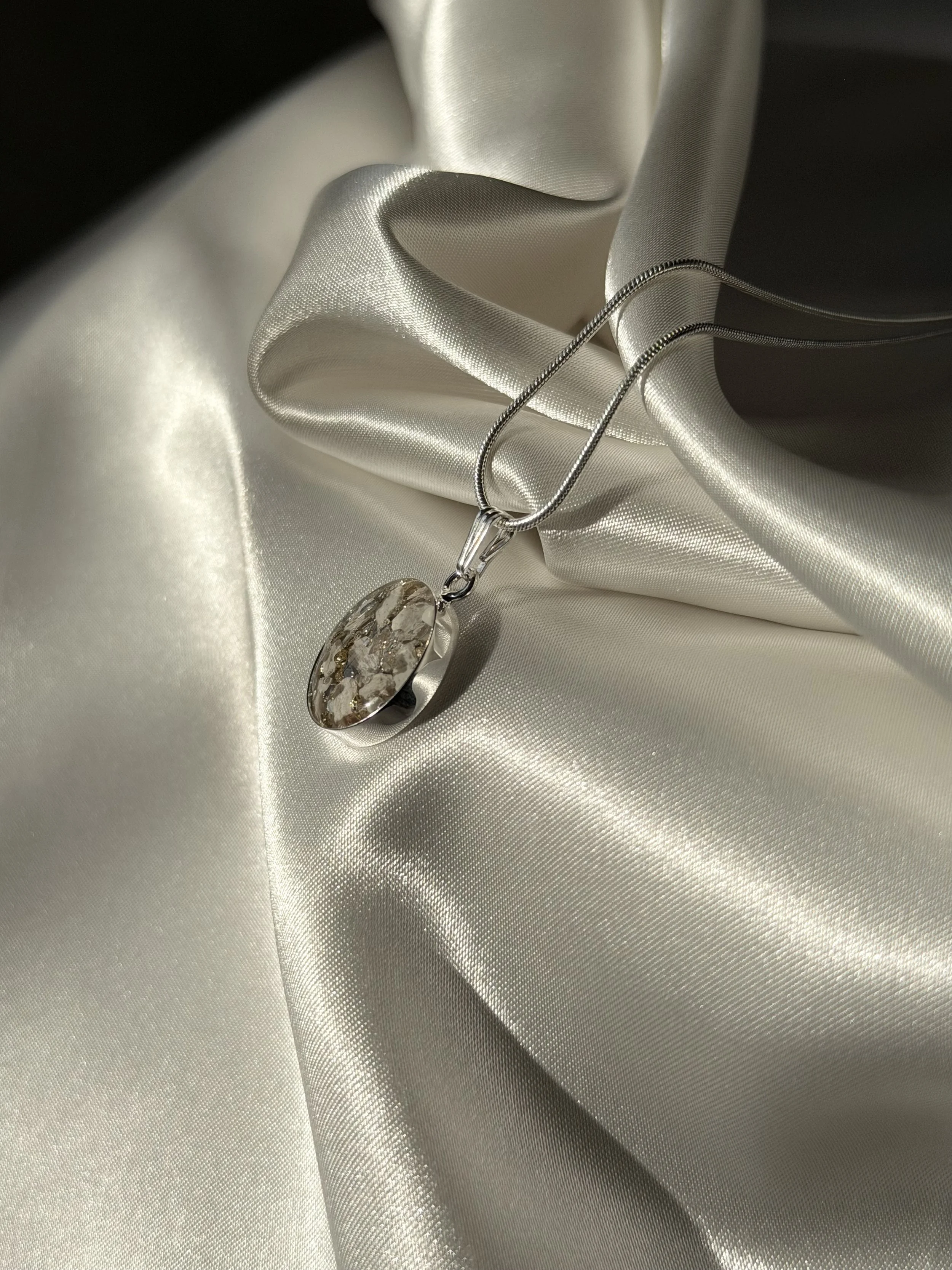 snowmoon side angle.jpeg