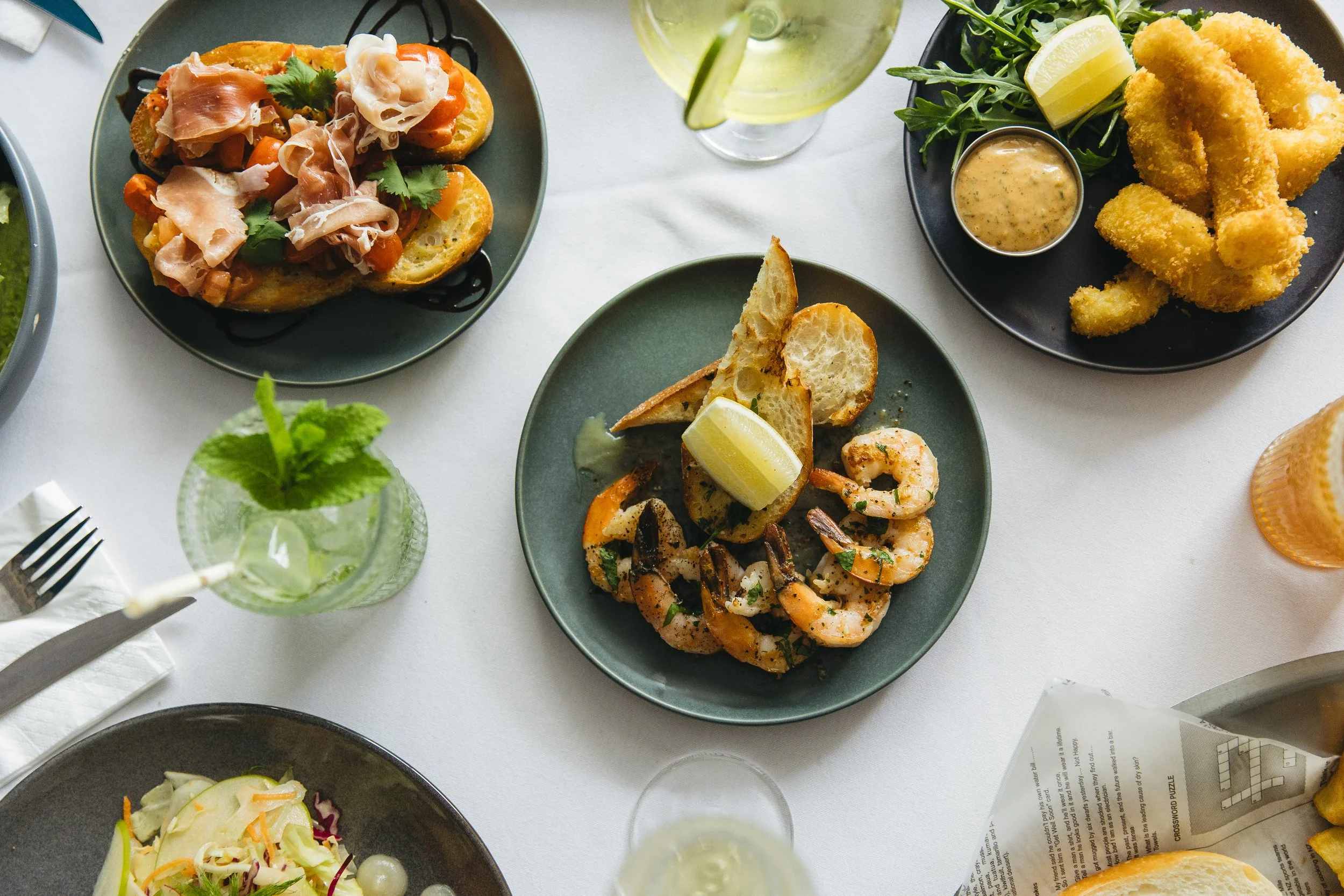 Ilumography Hi-Fri Seafood Kitchen_160.jpg