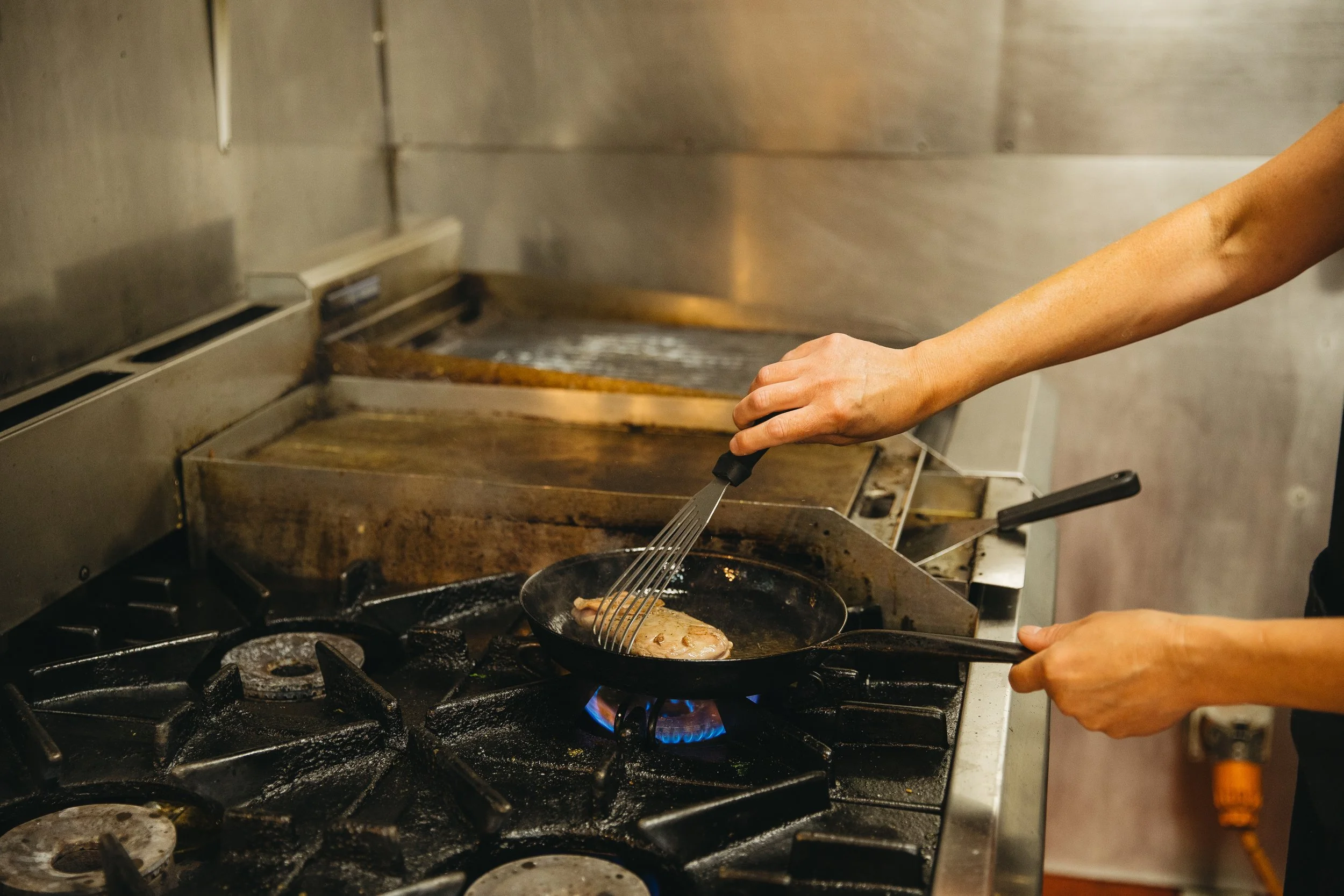 Ilumography Hi-Fri Seafood Kitchen_029.jpg