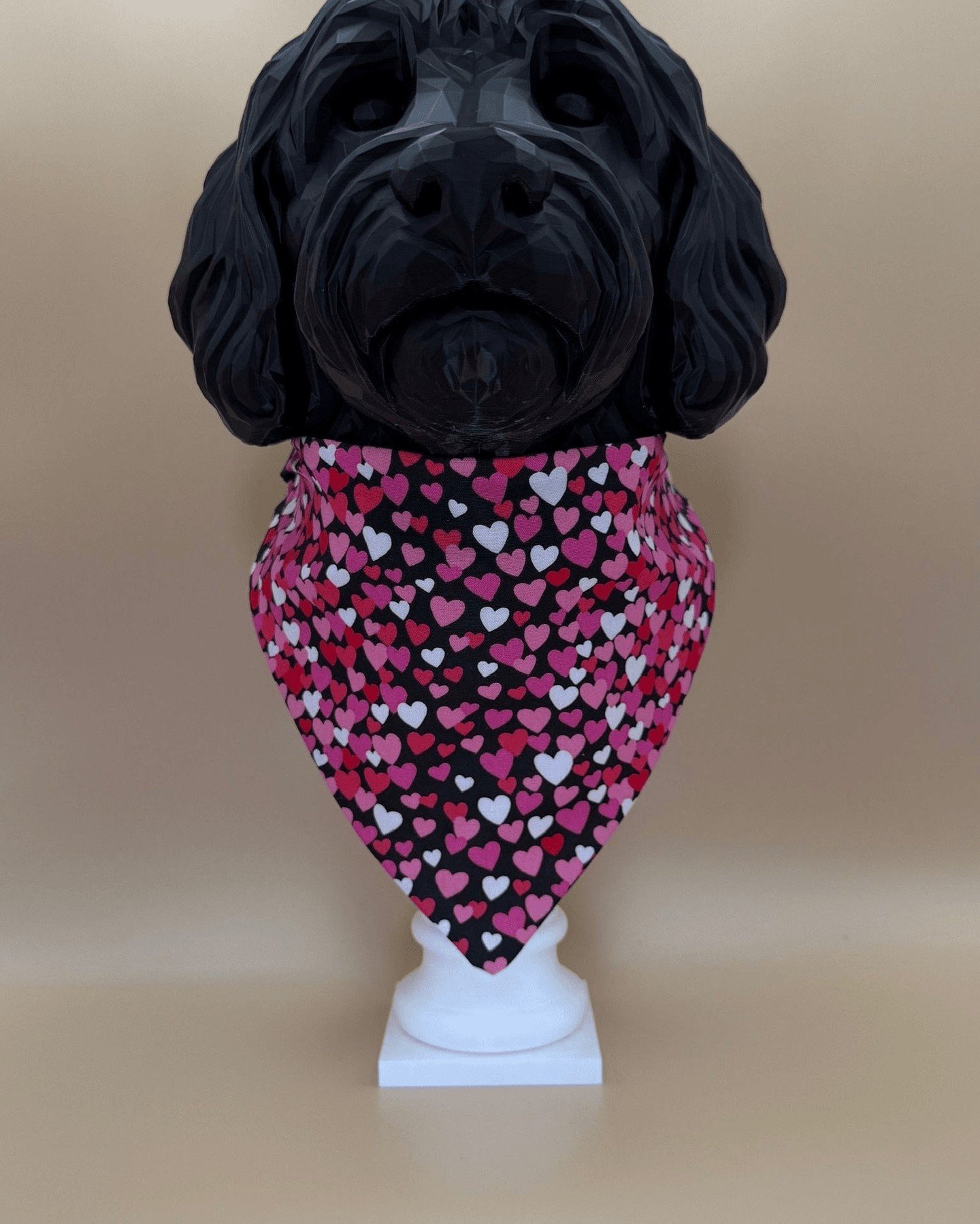 Love is in the air&hellip; and on your pup 💕

Our Pawsitively in Love Dog Bandana is perfect for dogs who steal hearts everywhere they go. Designed to be reversible for two adorable looks and finished with a comfortable elastic neck strap for easy w