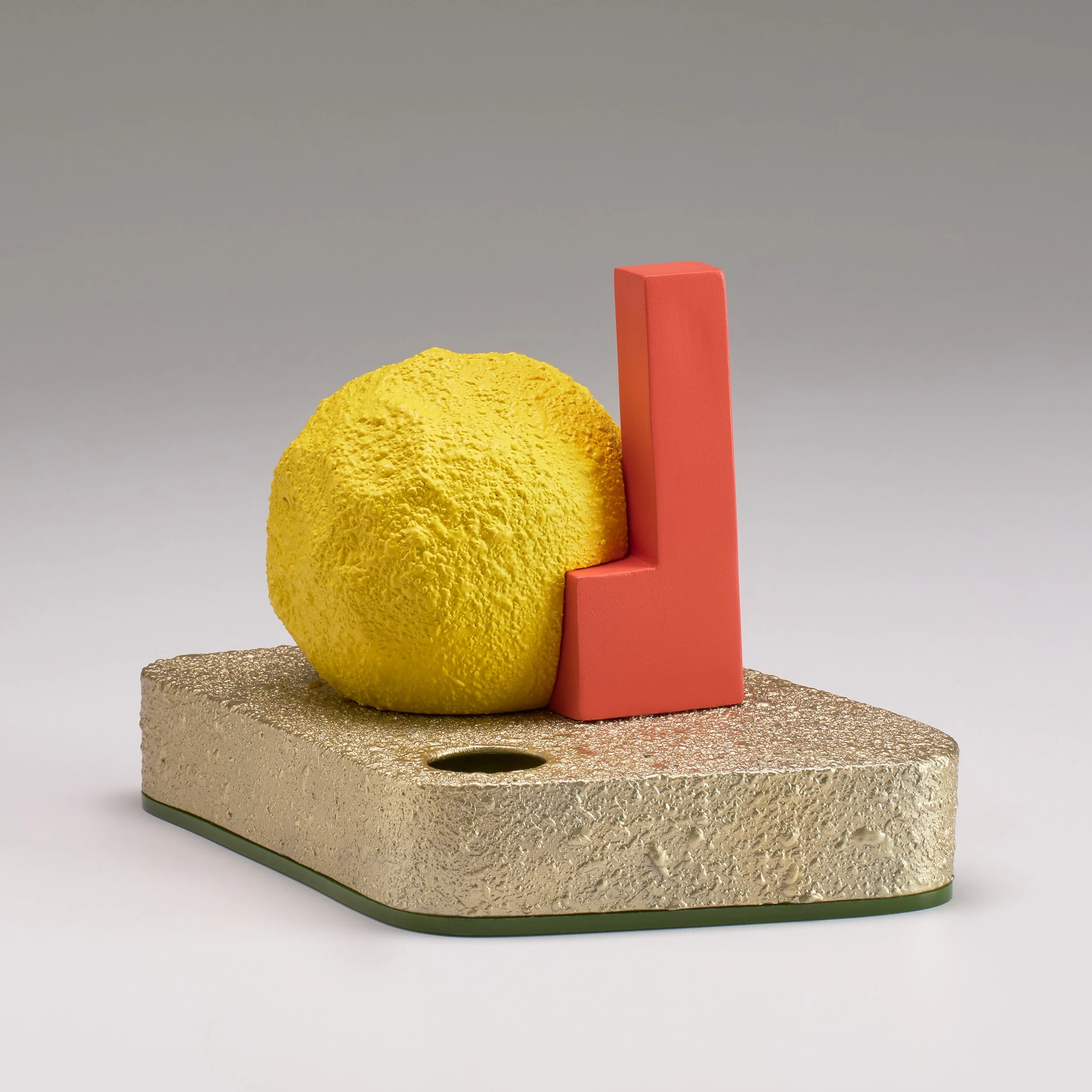 Gaslightning, 2025 Ceramic, Porcelain, Glaze, Catalyzed Polyurethane, Epoxy Resin, Acrylic 4 3/4 x 6 3/4 x 5 3/4 in.