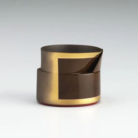 Meiji, 2005
ceramic, 2.5 x 3.25 x 2.75 in.