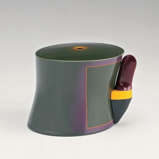 Mo Green, 2002
ceramic, 4.5 x 6.5 x 5 in.