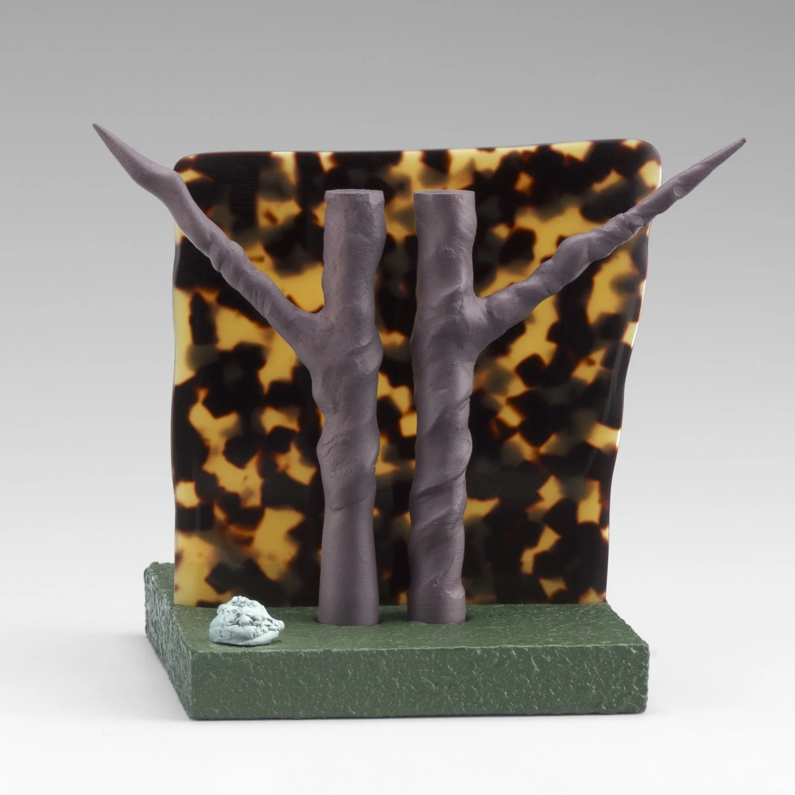 

Solomon’s Option, 2018 Ceramic, catalyzed polyurethane, epoxy resin, acrylic 5¼ × 4 × 4¾ in.
