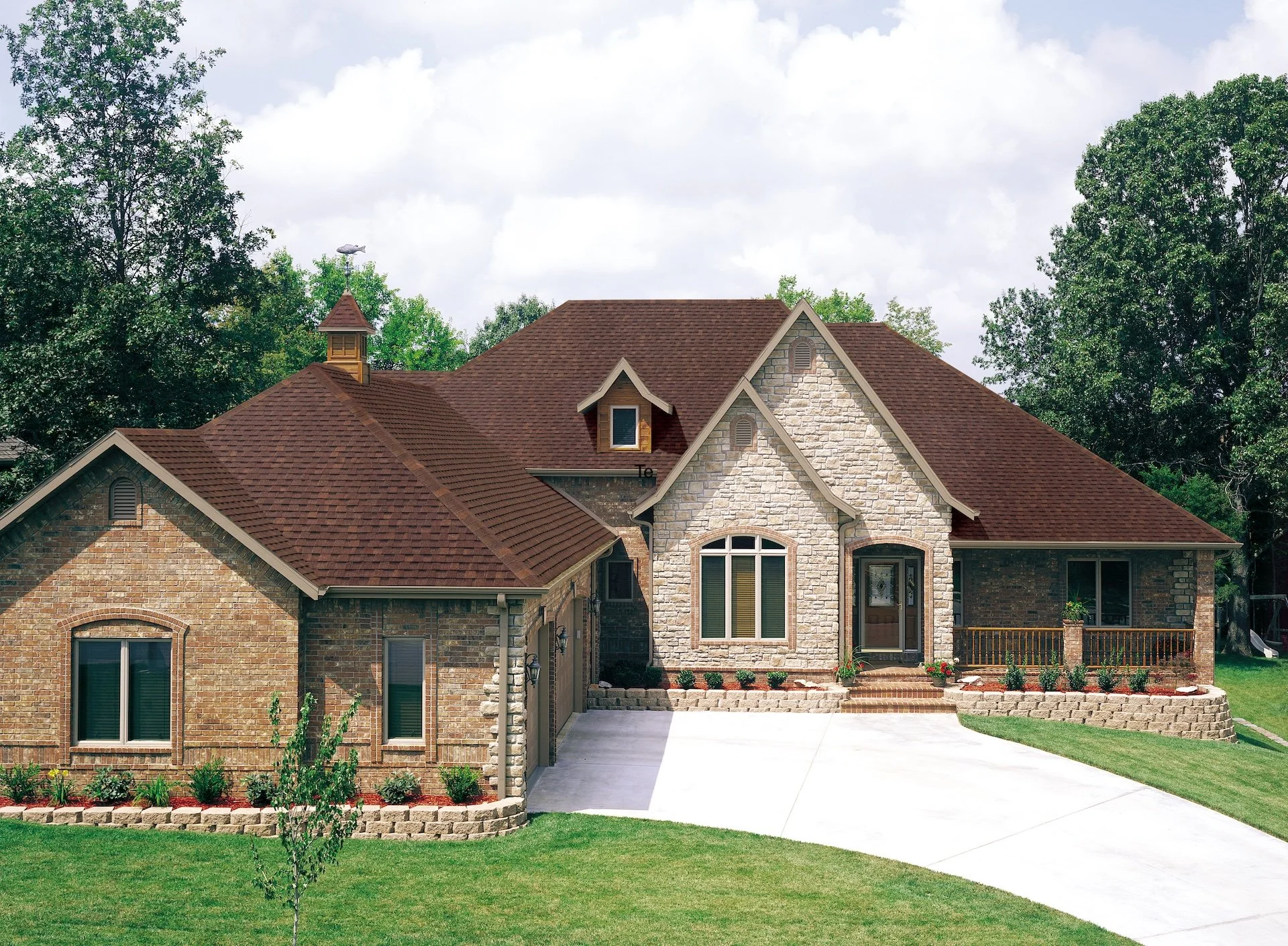 Titan XT Shingle Color Gallery | Bellator Exteriors | View Colors & Get ...