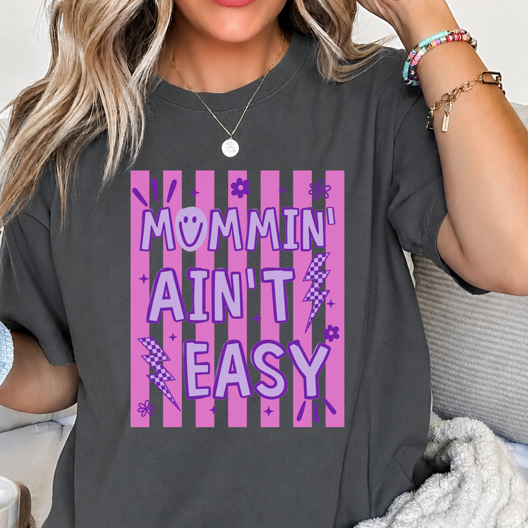 Mommin' Aint Easy Tee