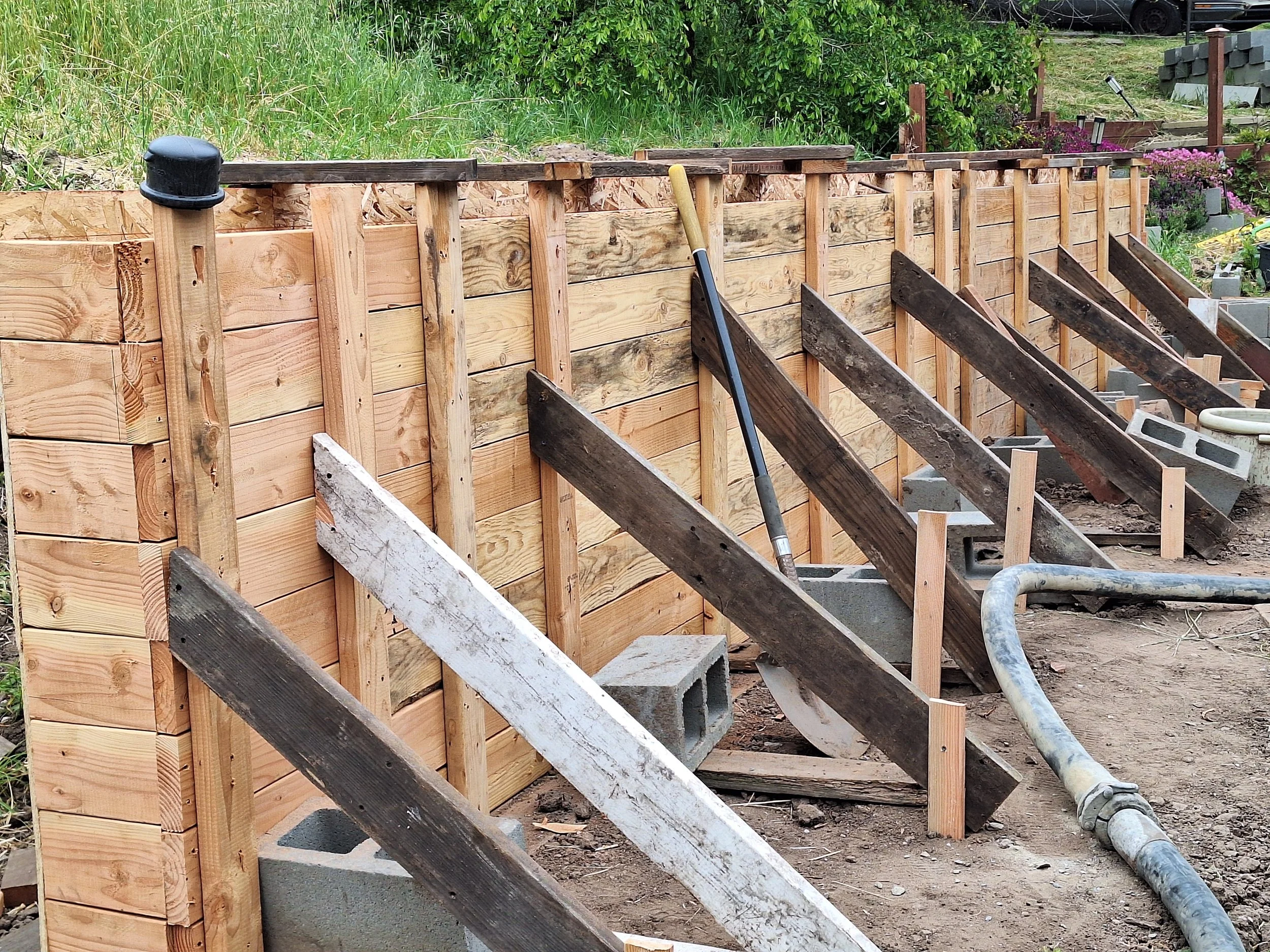 Retaining Wall 001