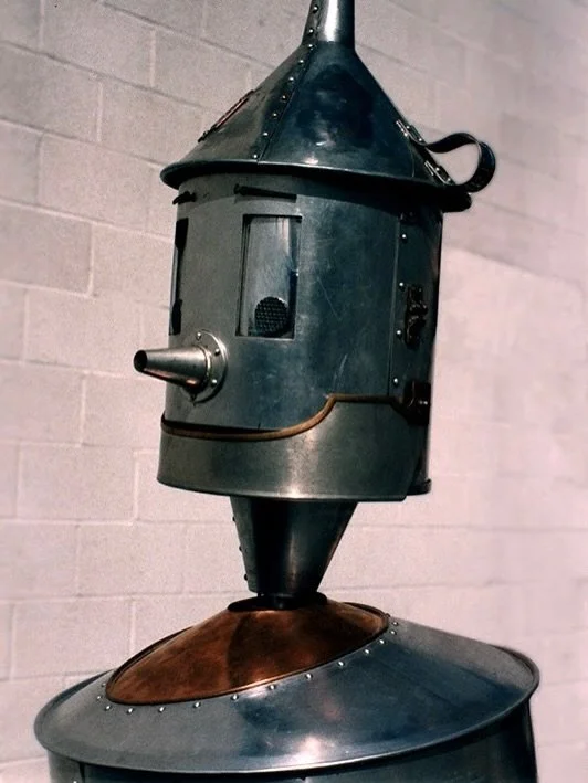 In 1985, these rare photos of the puppets/costumes used in Walt Disney Studios&rsquo; &ldquo;Return To Oz&rdquo; were taken in the parking lot behind Disneyland&rsquo;s Entertainment Development facility. Uploaded in 2013 by Kevin Kidney, these photo