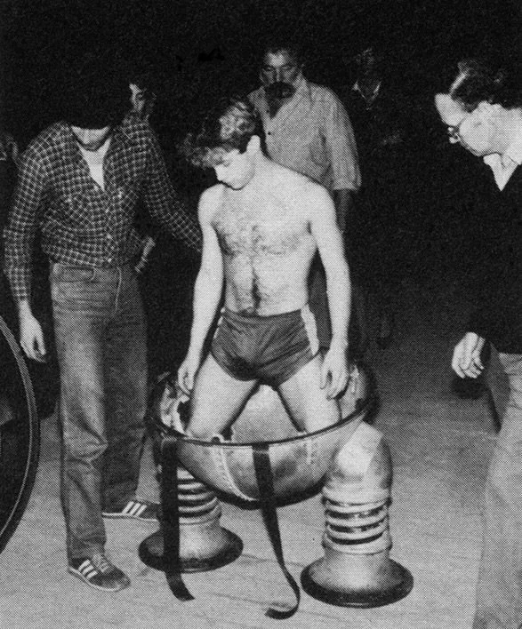 ⚙️🖤 Michael Sundin performed inside Tik-Tok, Dorothy&rsquo;s robo-companion in Disney&rsquo;s &ldquo;Return To Oz.&rdquo; Sundin had to be bent over and strapped-in to perform in this costume.