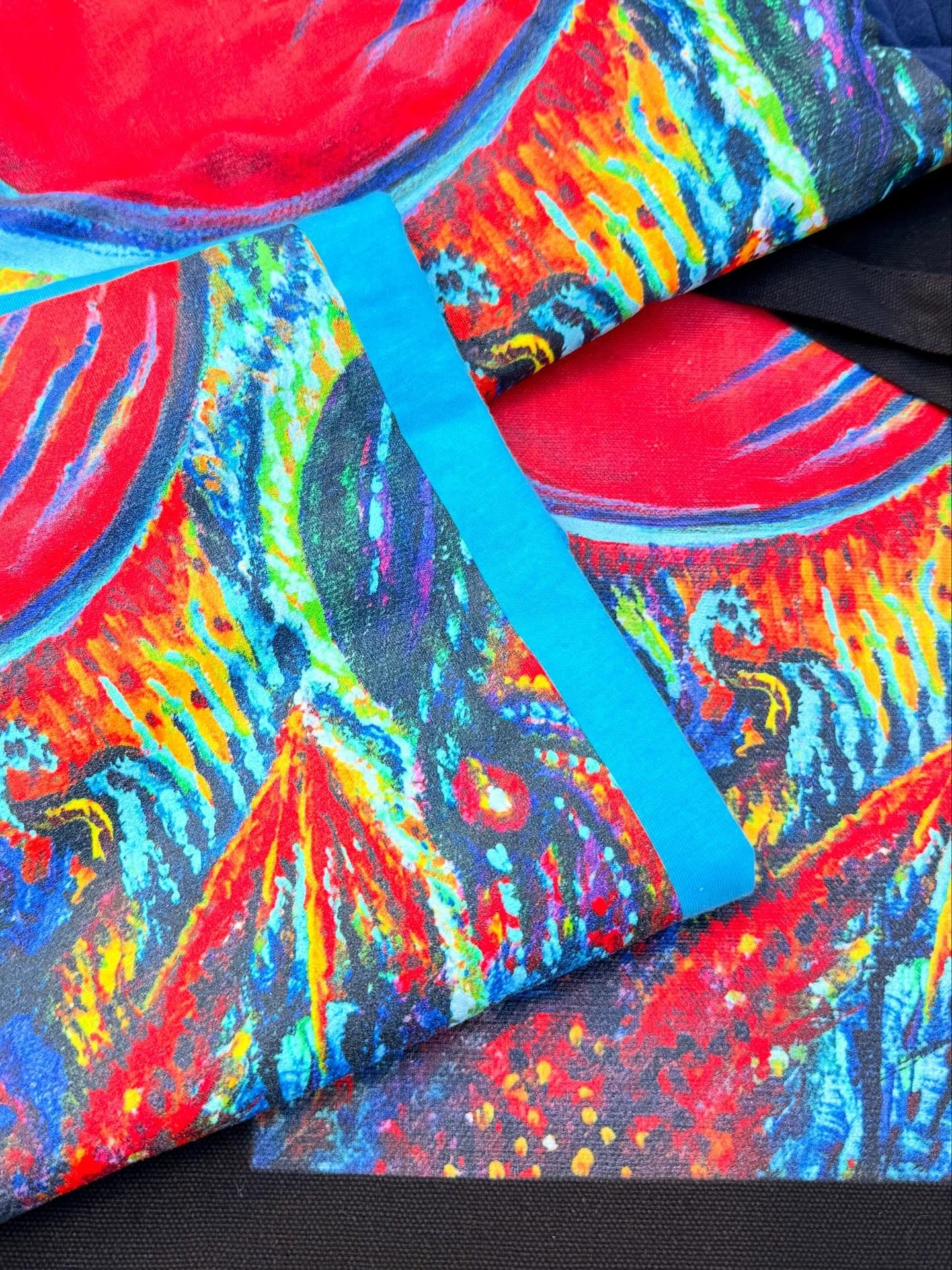 Dezidrops Collection Highlight: 🎨🪄🦚 The Creative Expression Collection, celebrating painting, creativity, and personal expression as powerful outlets for feeling and identity. This collection is a reminder of the value of color, imagination, and e