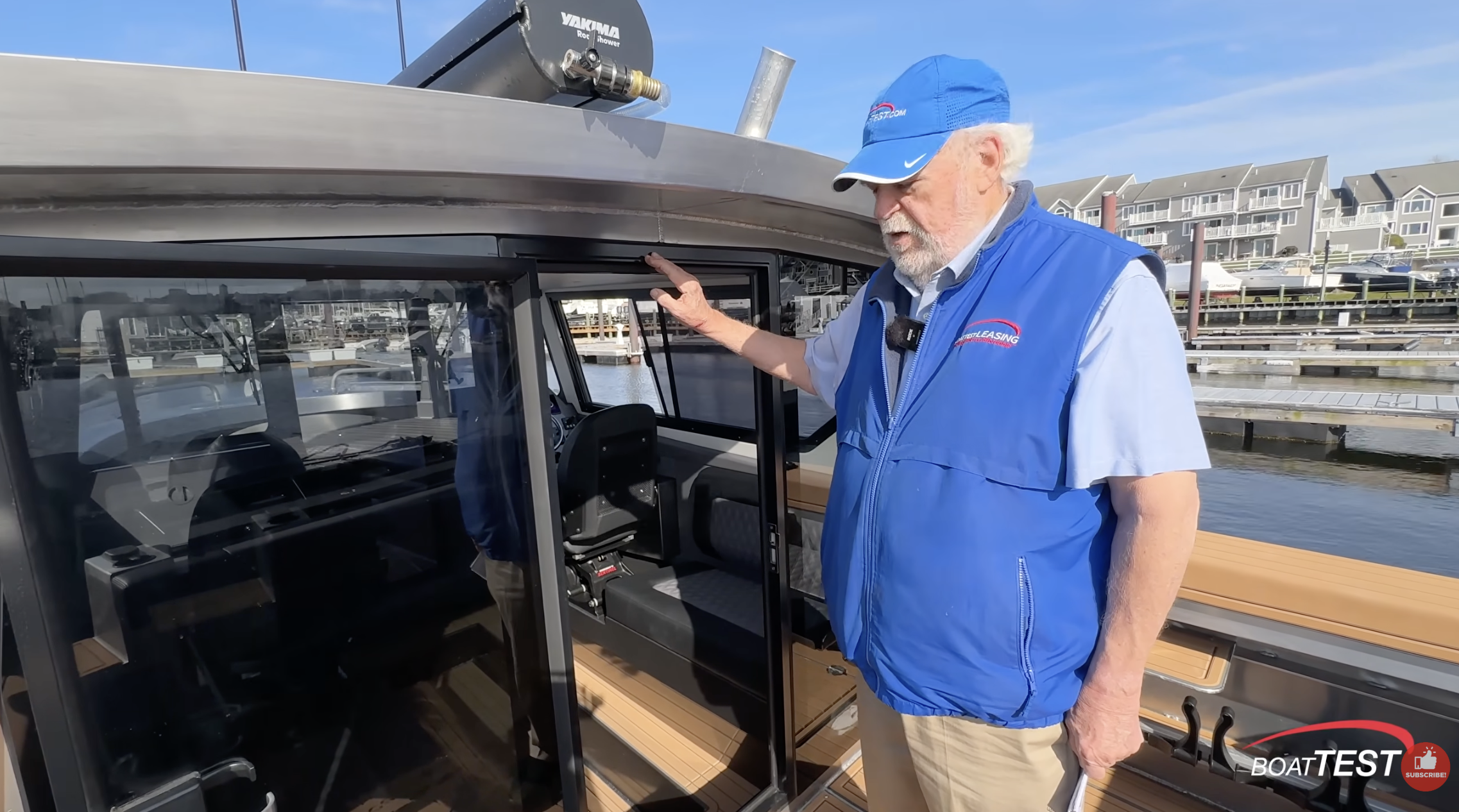 BoatTEST.com Reviews the Jasper Marine Defender 22