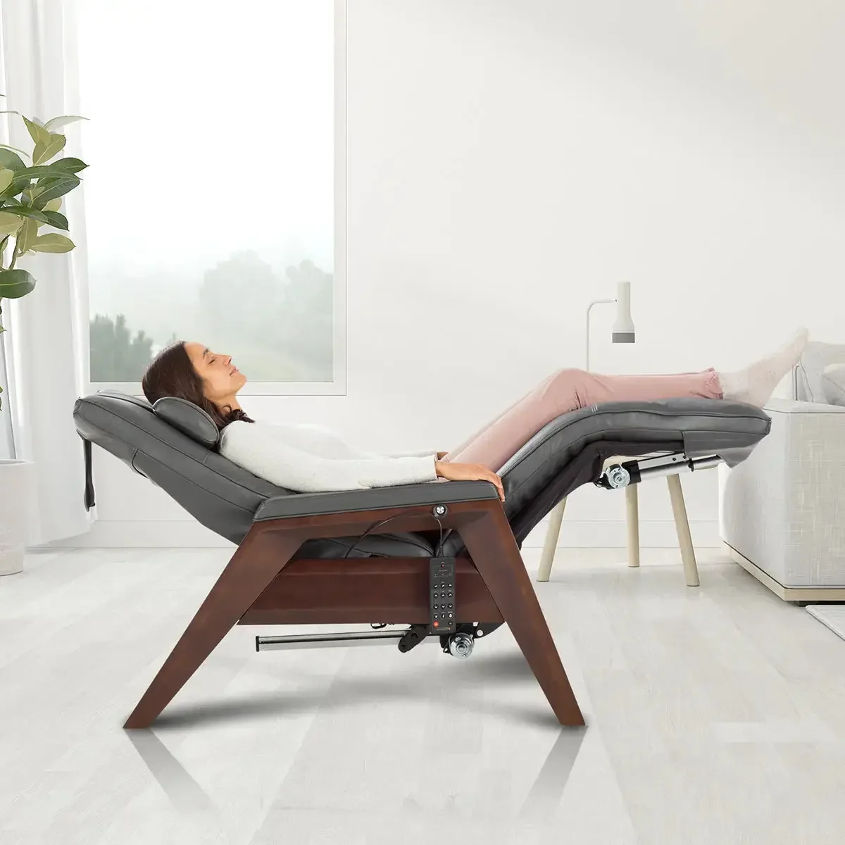 Gravis Zero Gravity Recliner with Air Massage