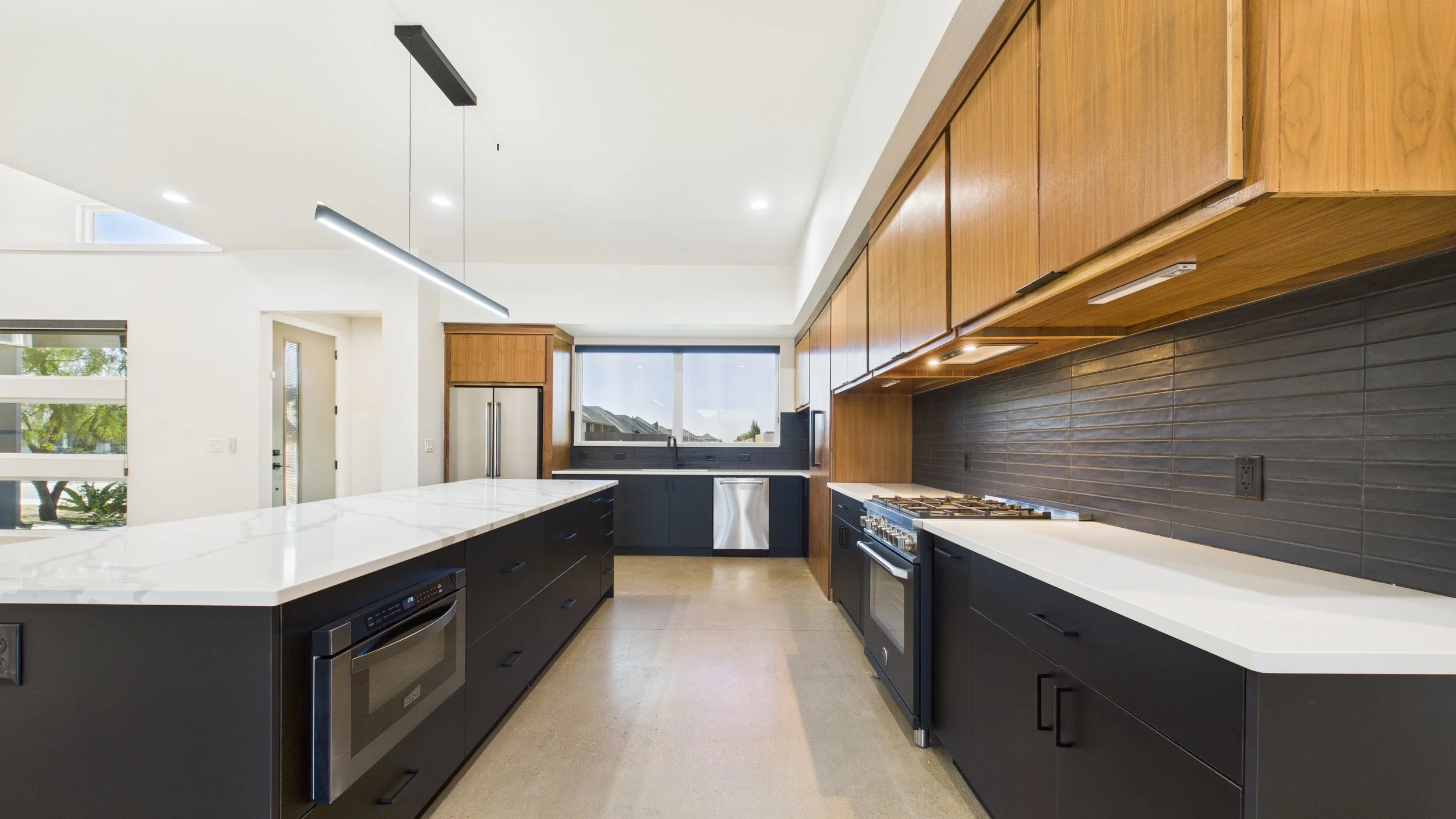 Custom 3/2.5/ pool house in Lubbock, Texas