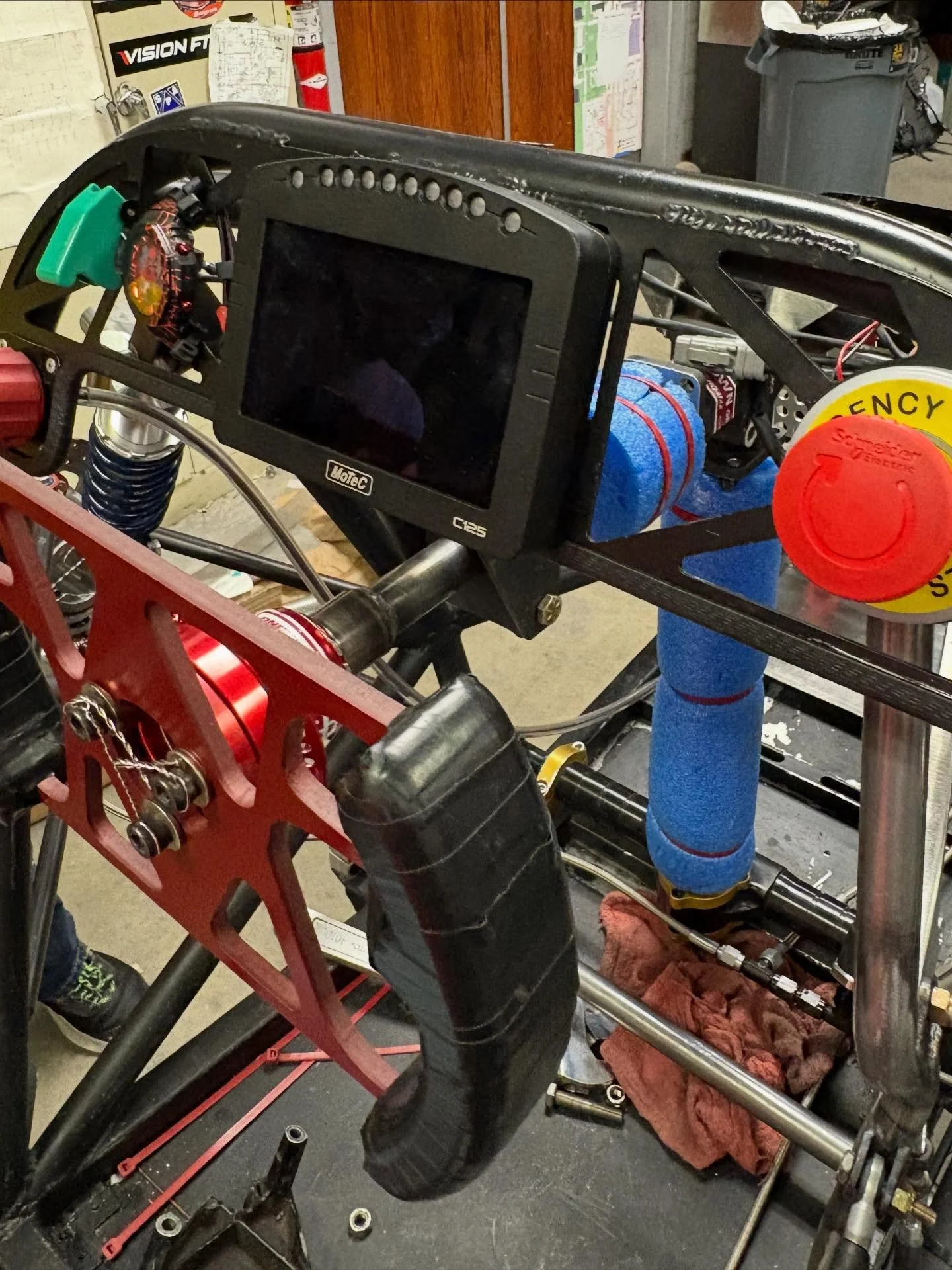 Sponsorship shoutout!! HUGE thank you to The Metal Man (TMM) for helping us with part fabrication this year, such as our firewall, dash, headrest tab, and seatbelt tabs. We are so happy to have your support. Thanks again!! 

#fabrication #uaengineeri