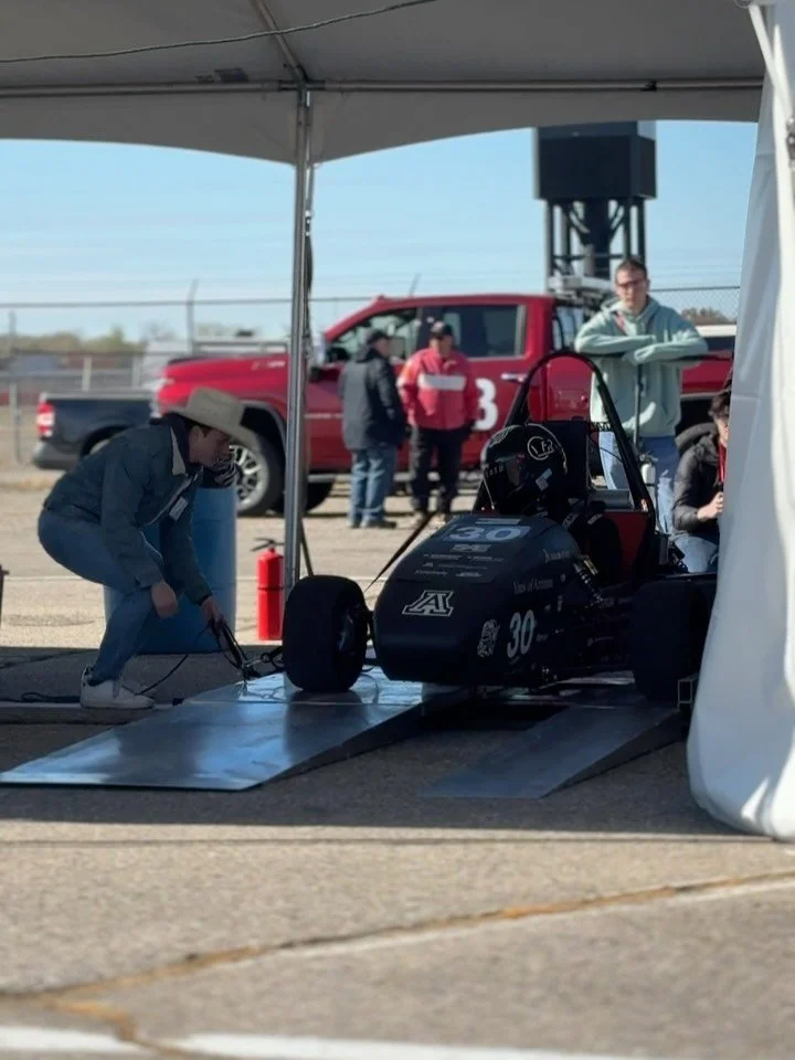 We officially passed technical inspection as of earlier this morning!! 🔥

#formulastudent #f1 #fabrication #manufacturing #uaengineering