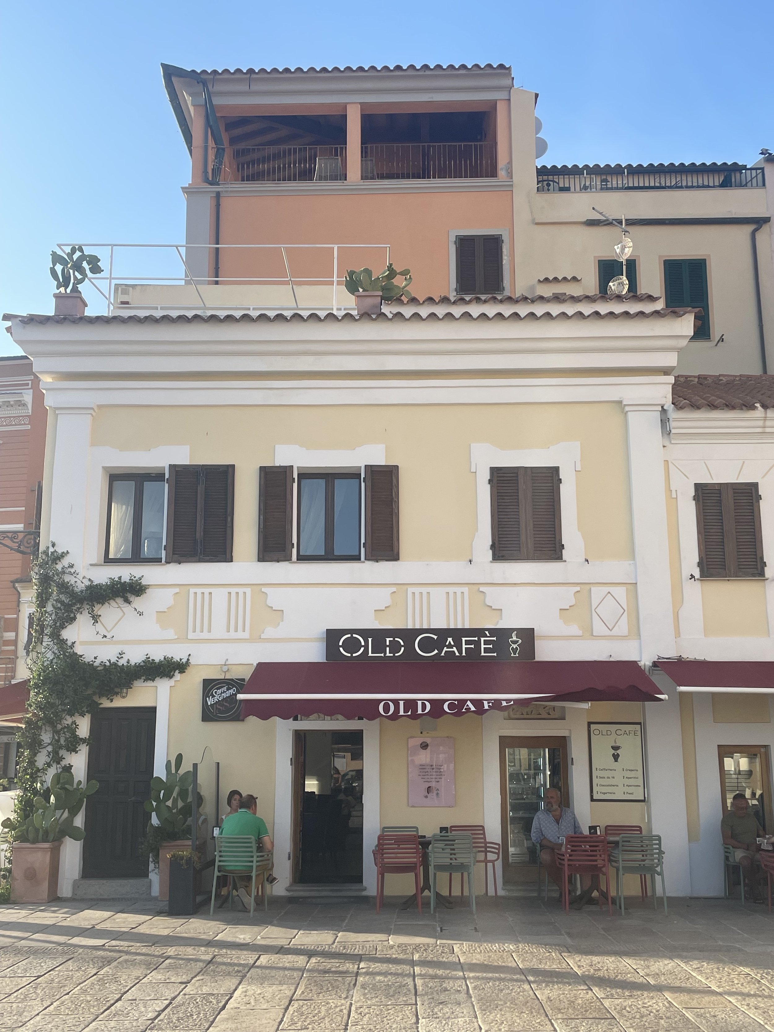 sardenia maddalena coffee.jpg