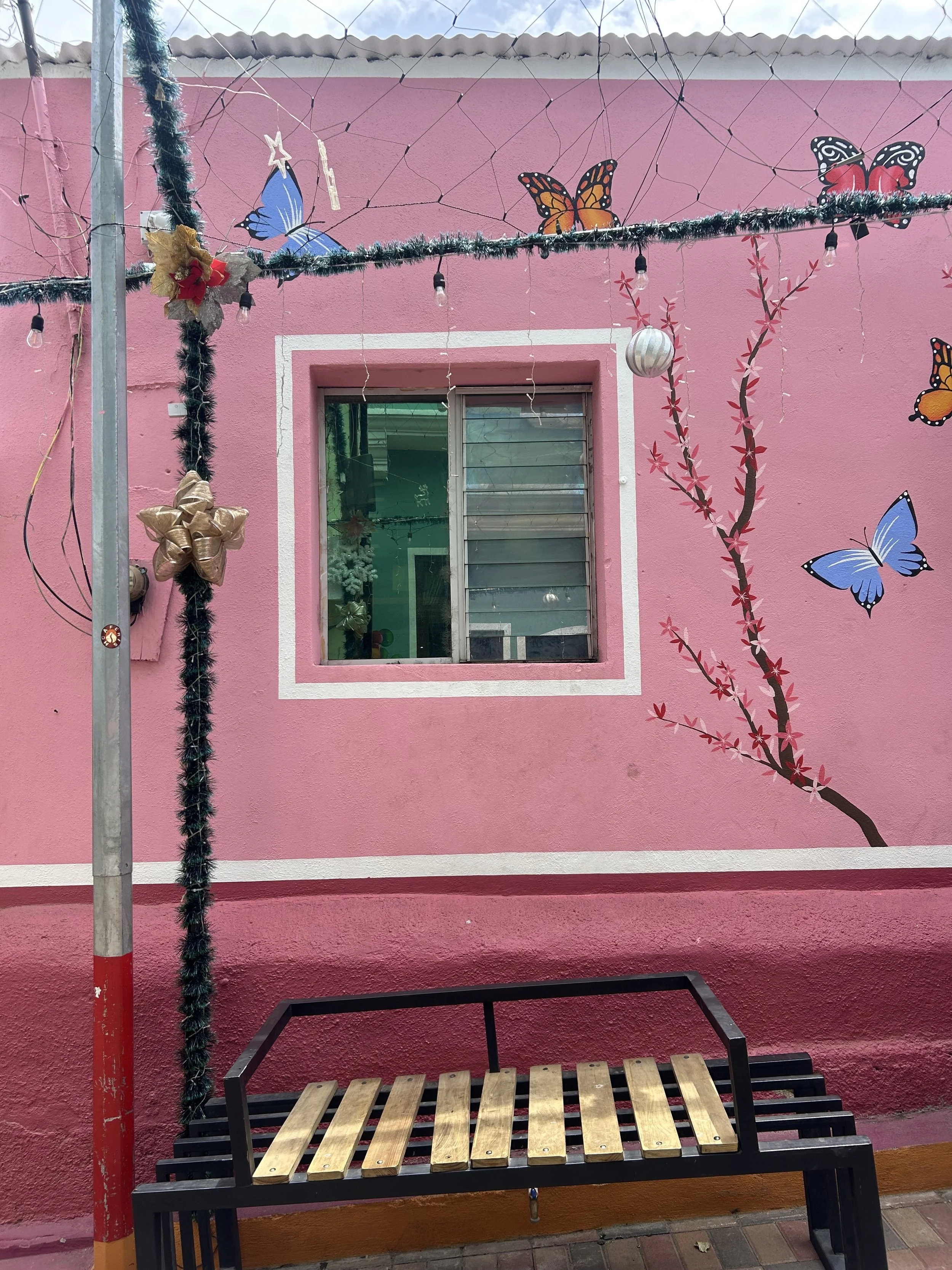 San Juan La Laguna Guatemala murals part 2.jpg