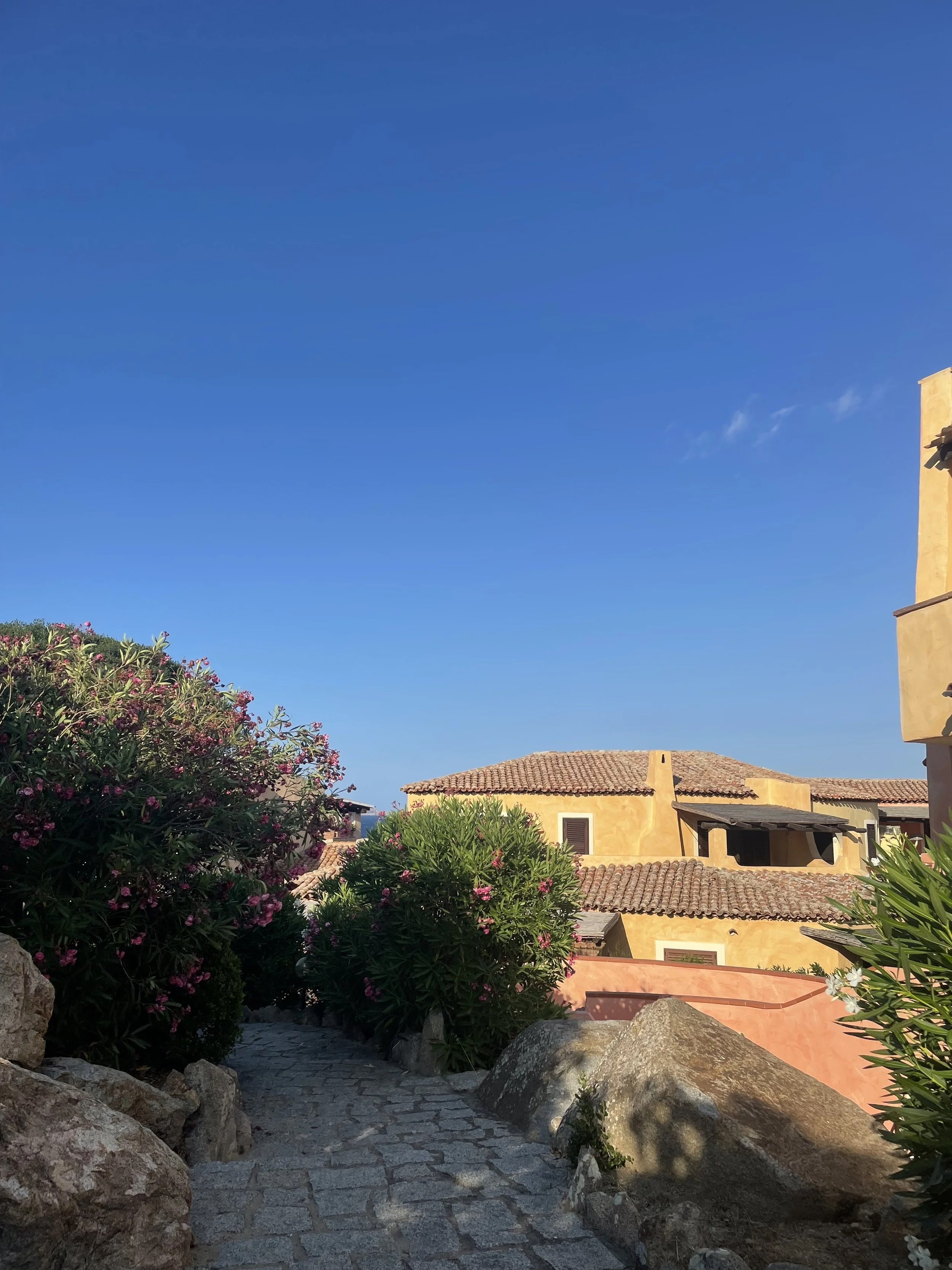 mediterranean houses.jpg