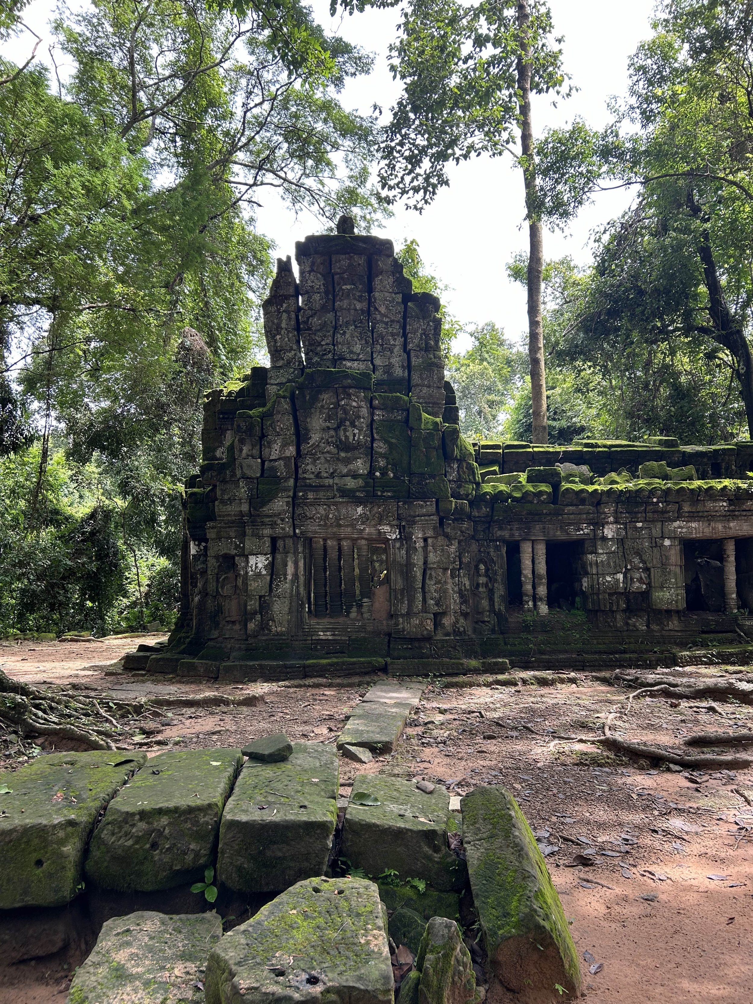 Ruins at Ankor Wat.jpg