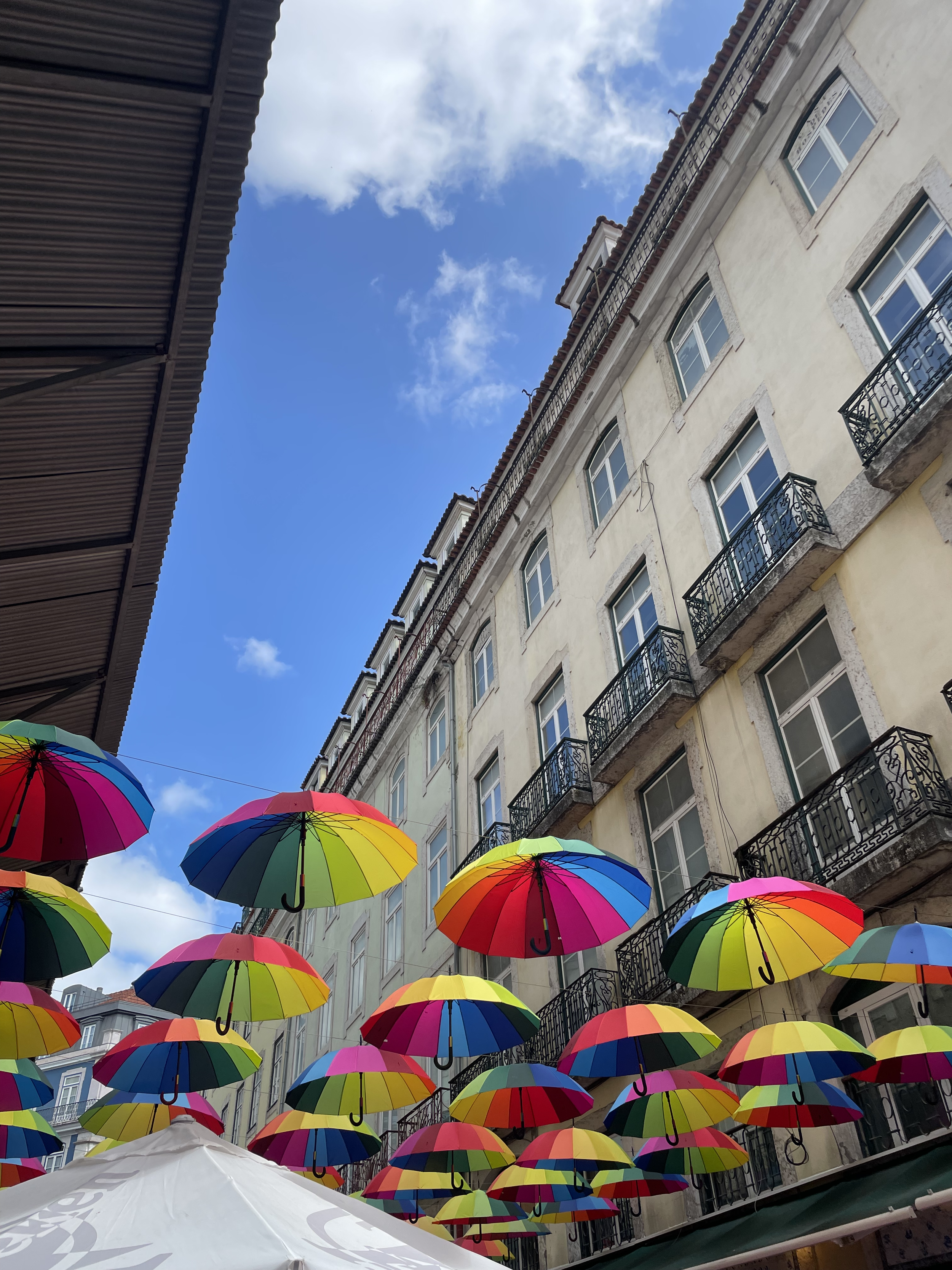 streets of Lisboa.png