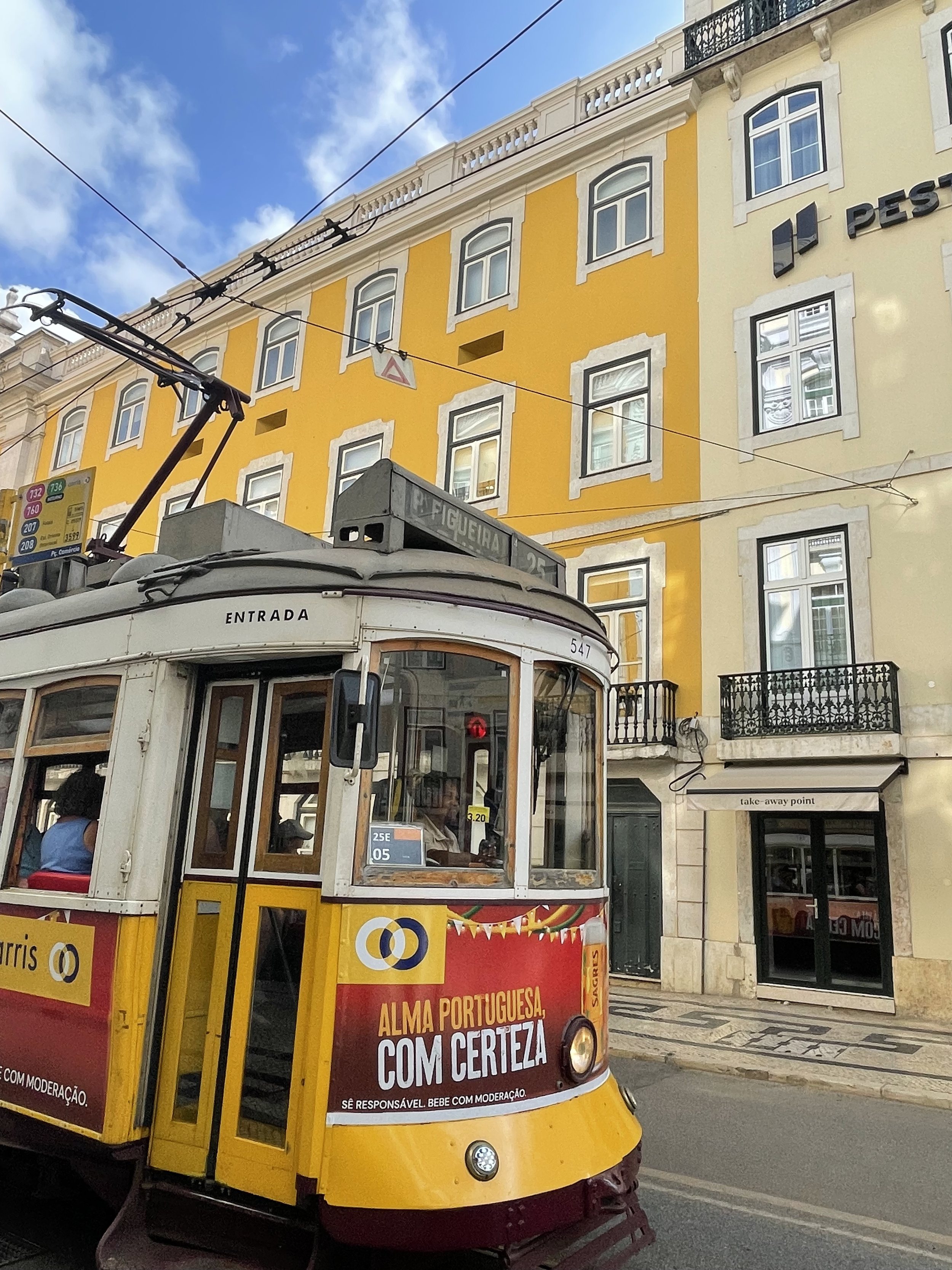 tram portugal.png